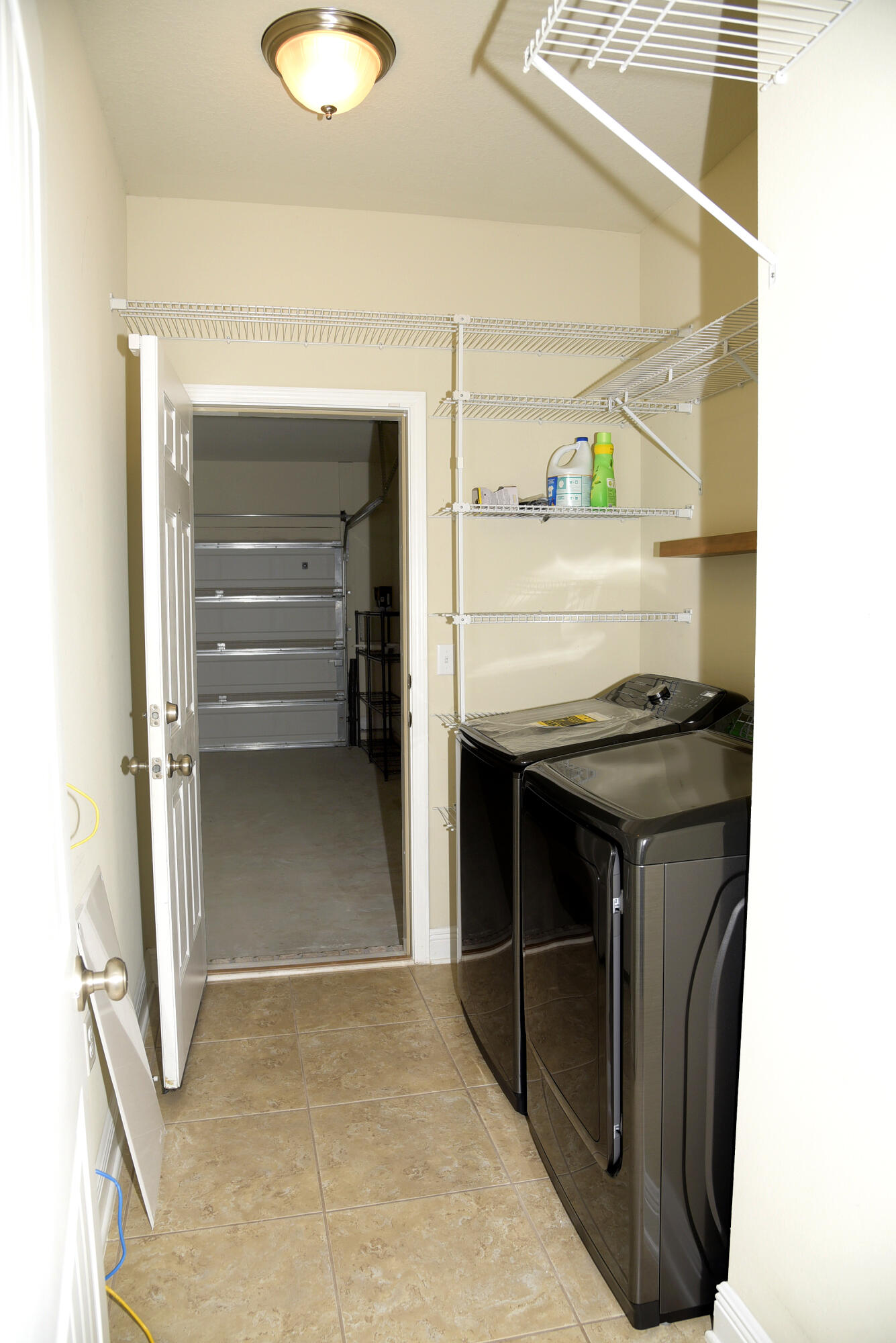 HAMMOCK BAY - Residential Lease