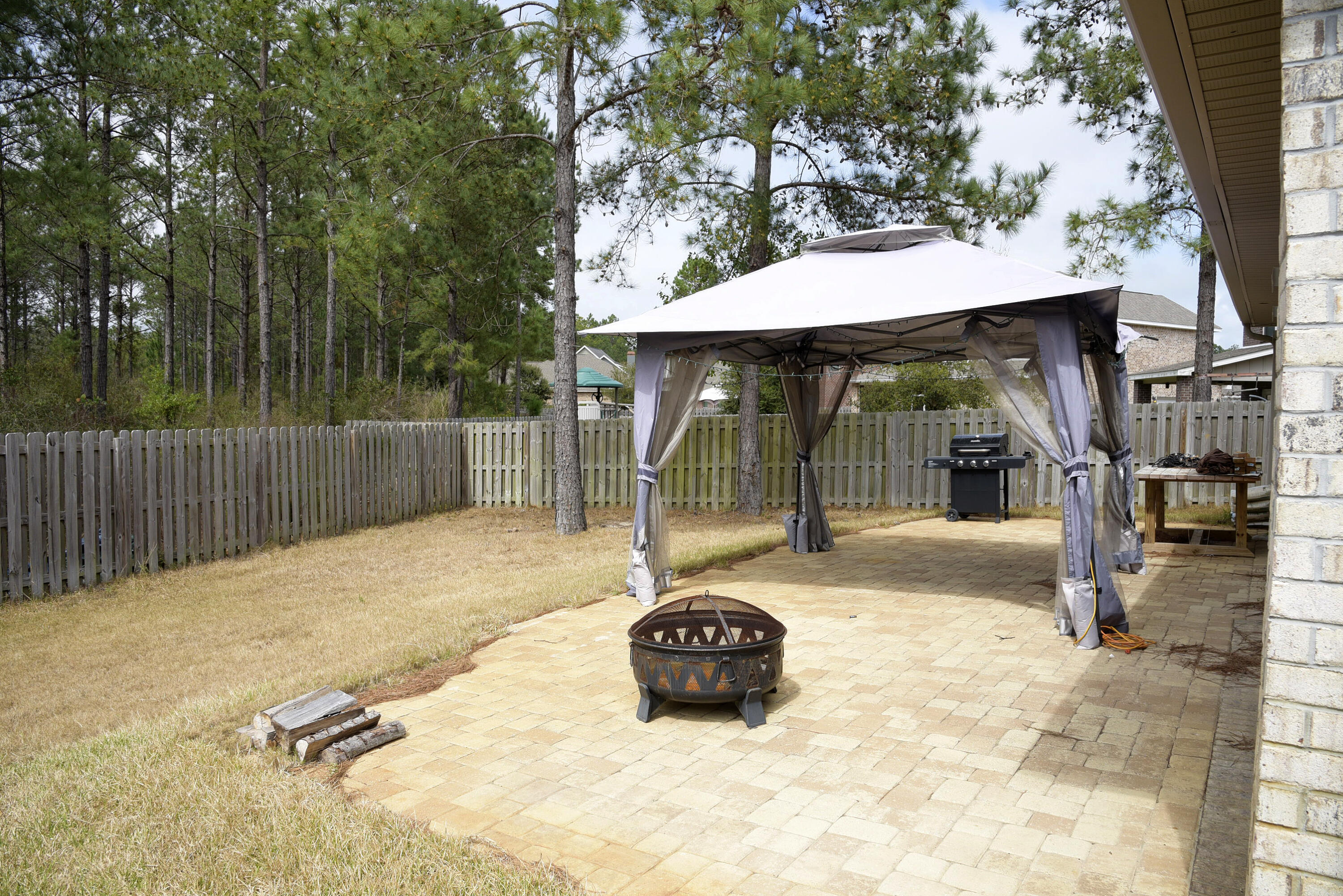 HAMMOCK BAY - Residential Lease