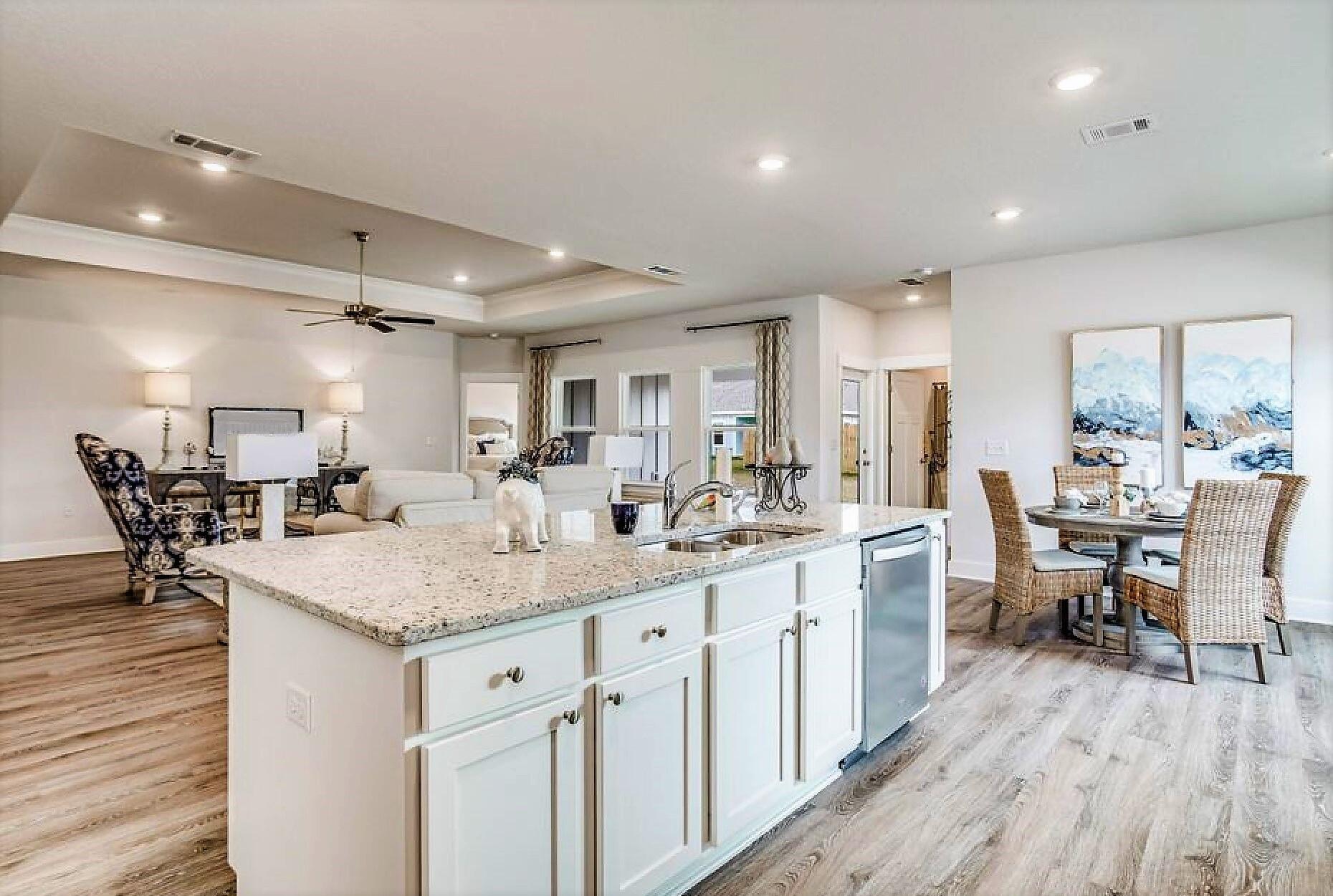 HILLWOOD ESTATES - Residential