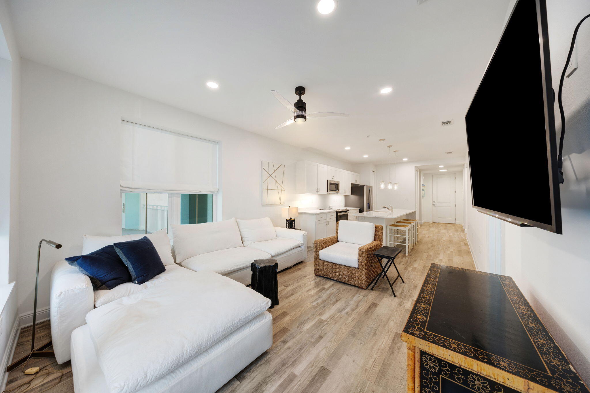 Gulf Place Residences - Residential