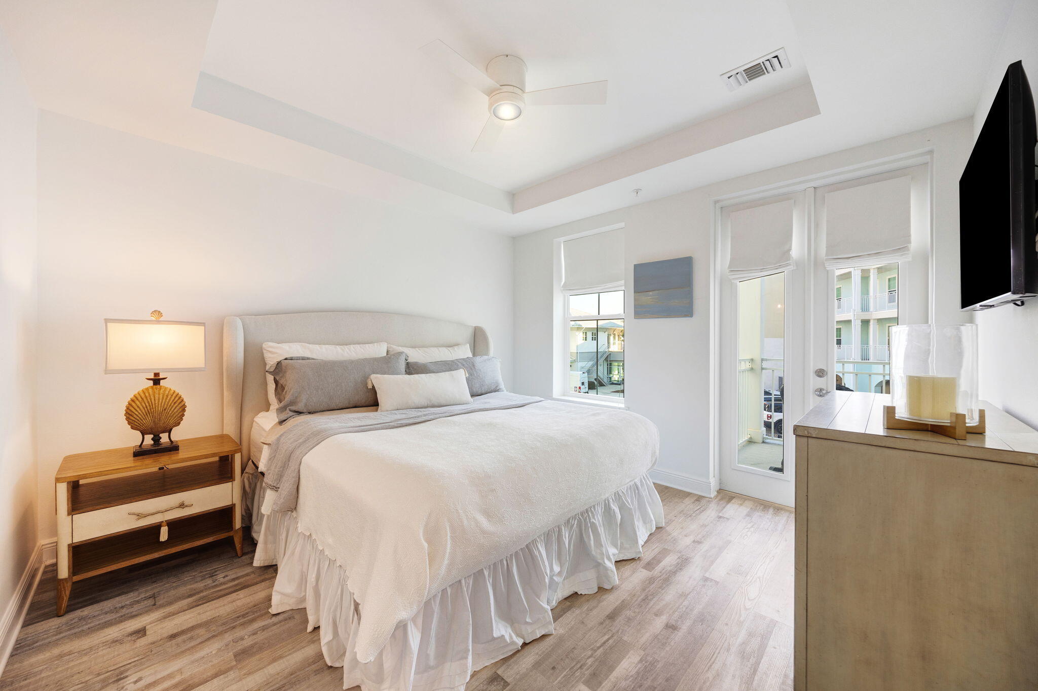 Gulf Place Residences - Residential