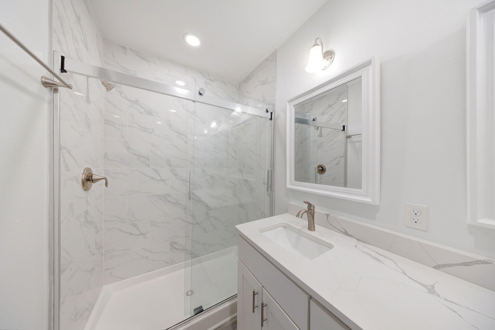 Gulf Place Residences - Residential