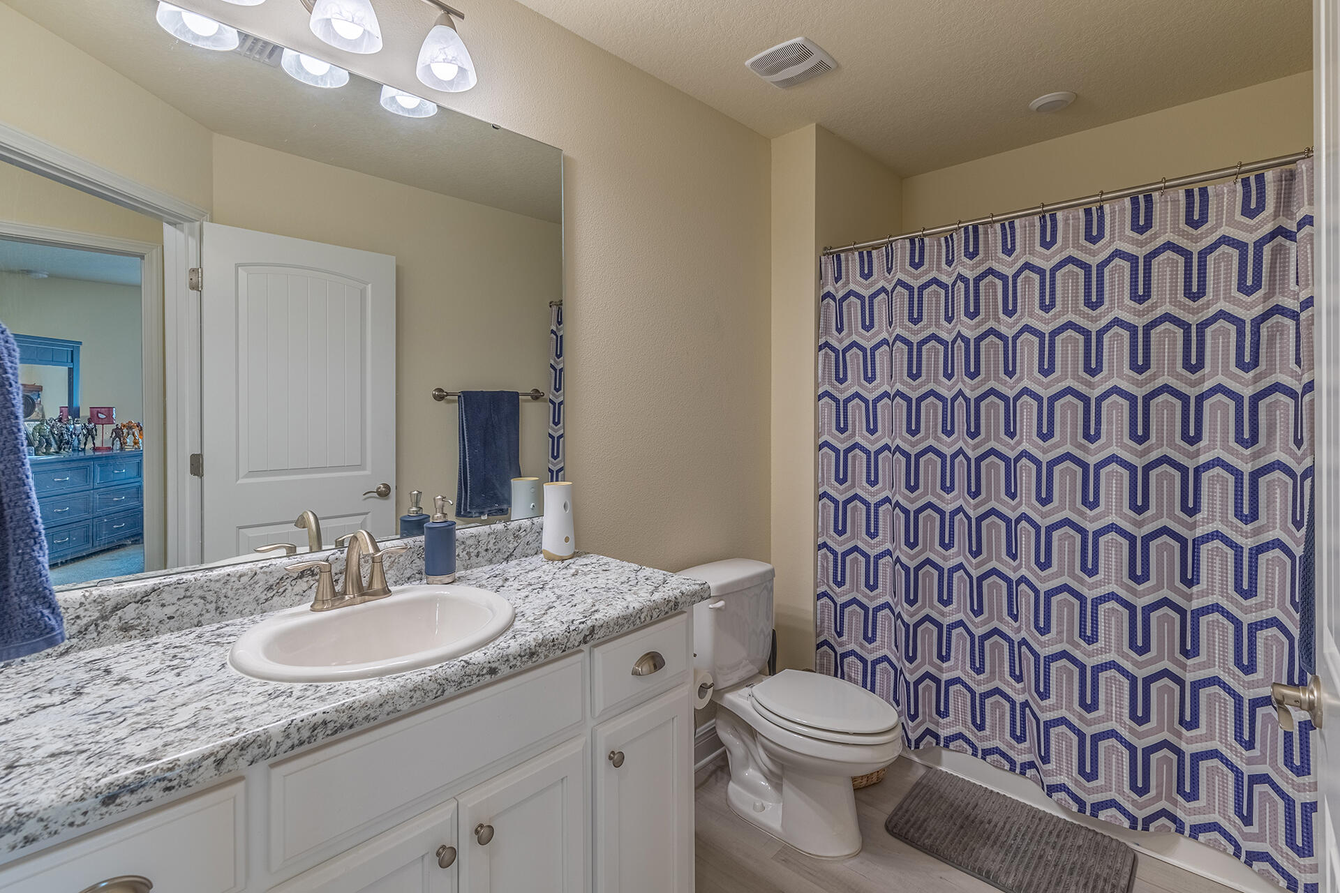 HIDDEN VALLEY - Residential