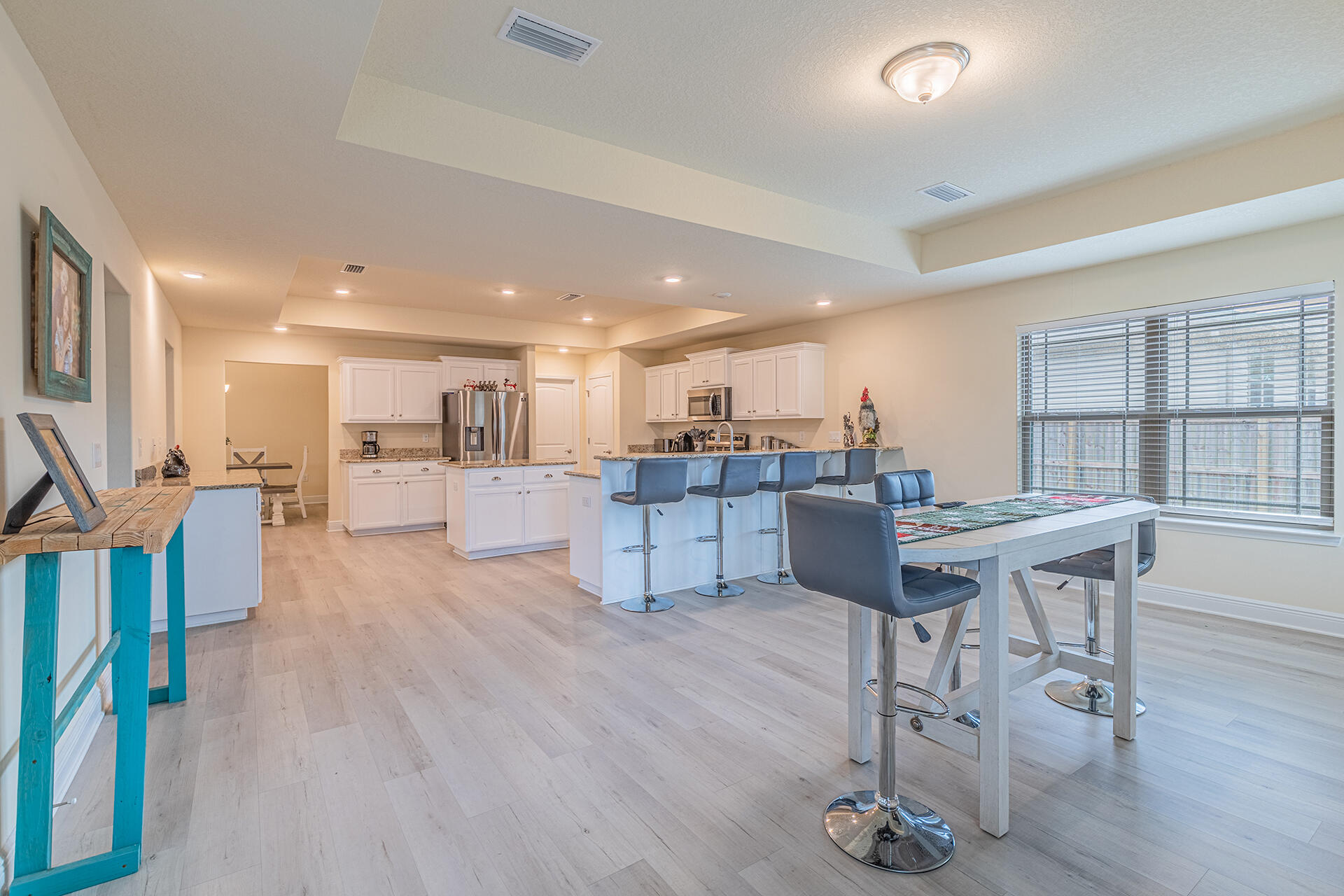 HIDDEN VALLEY - Residential