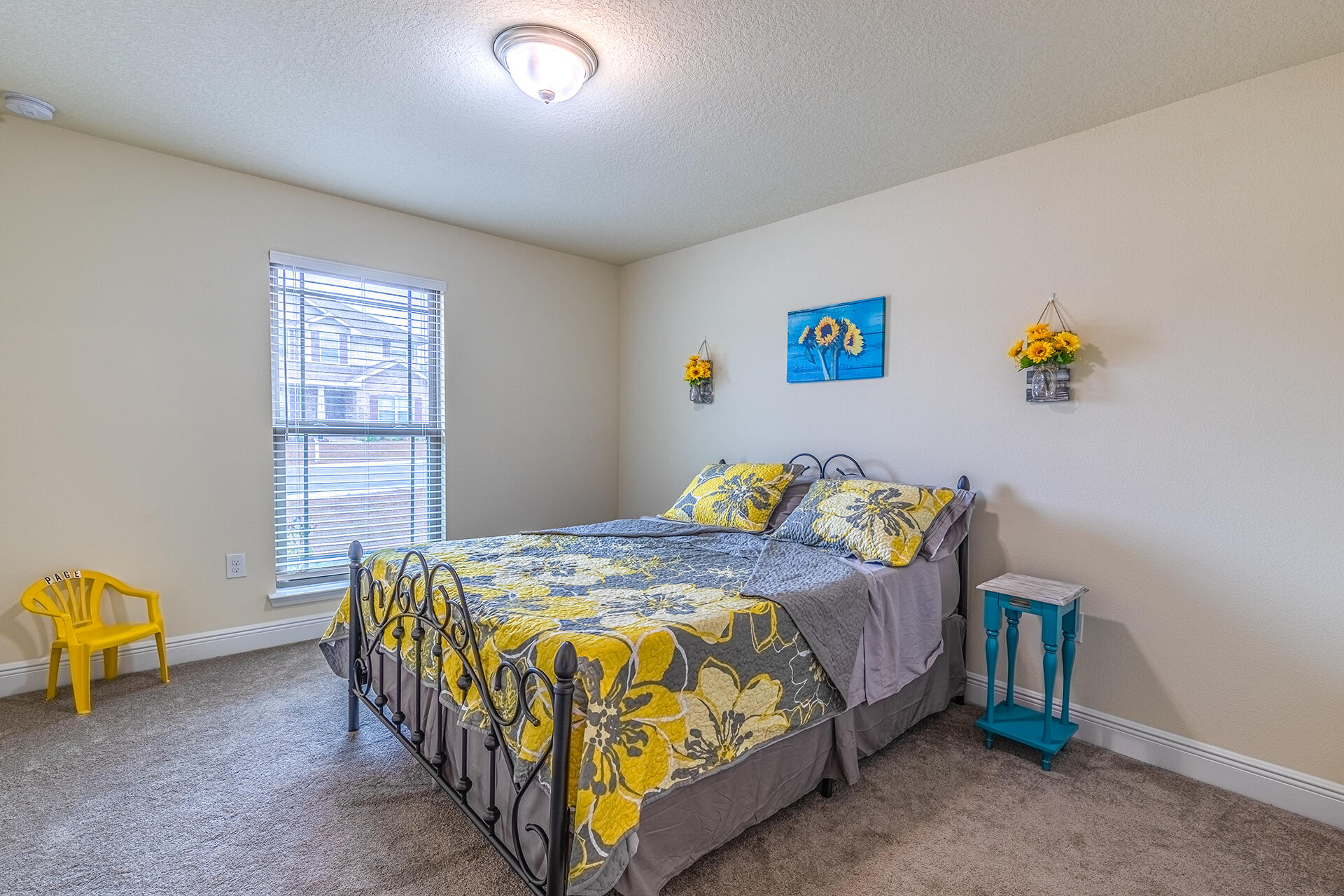 HIDDEN VALLEY - Residential