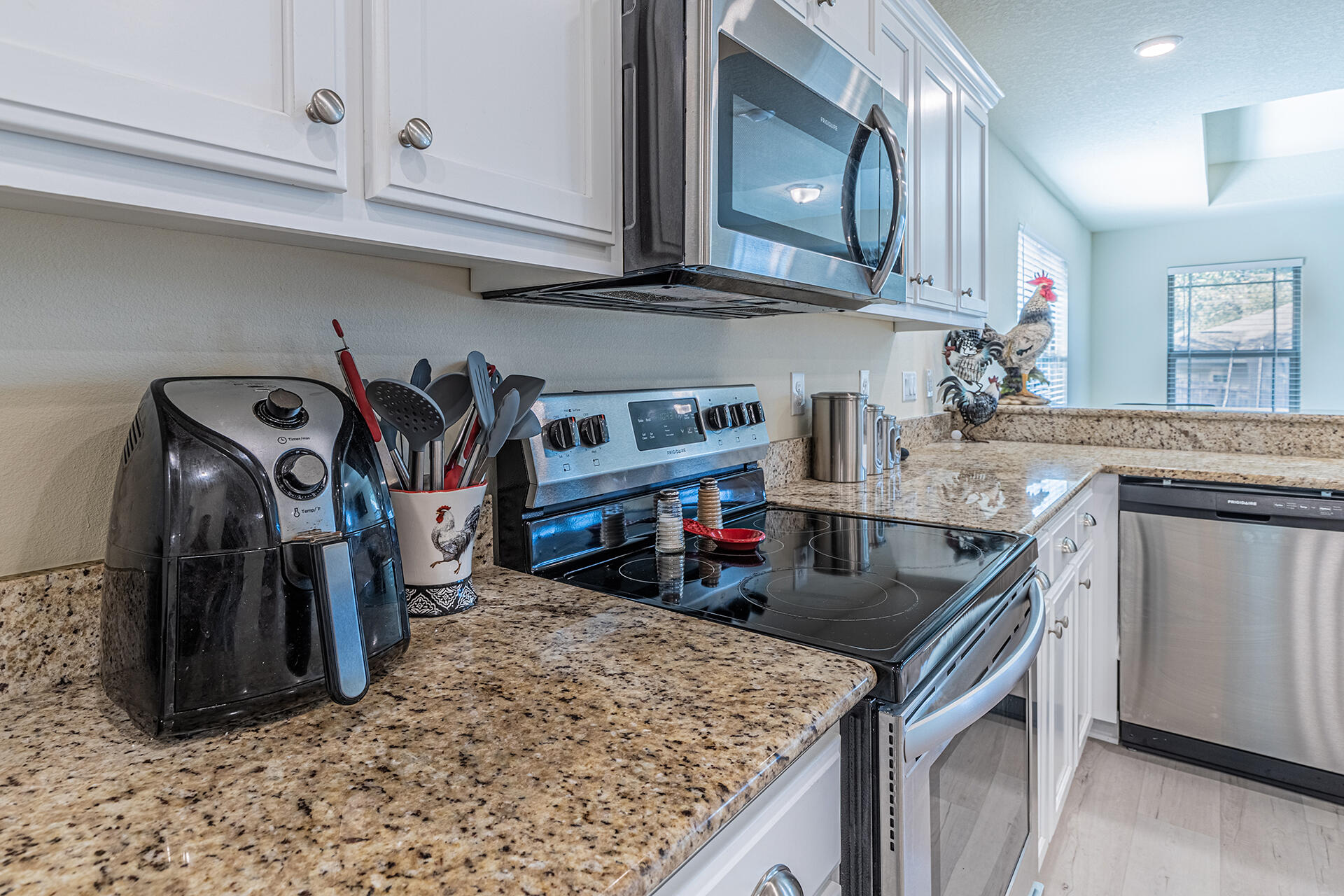 HIDDEN VALLEY - Residential