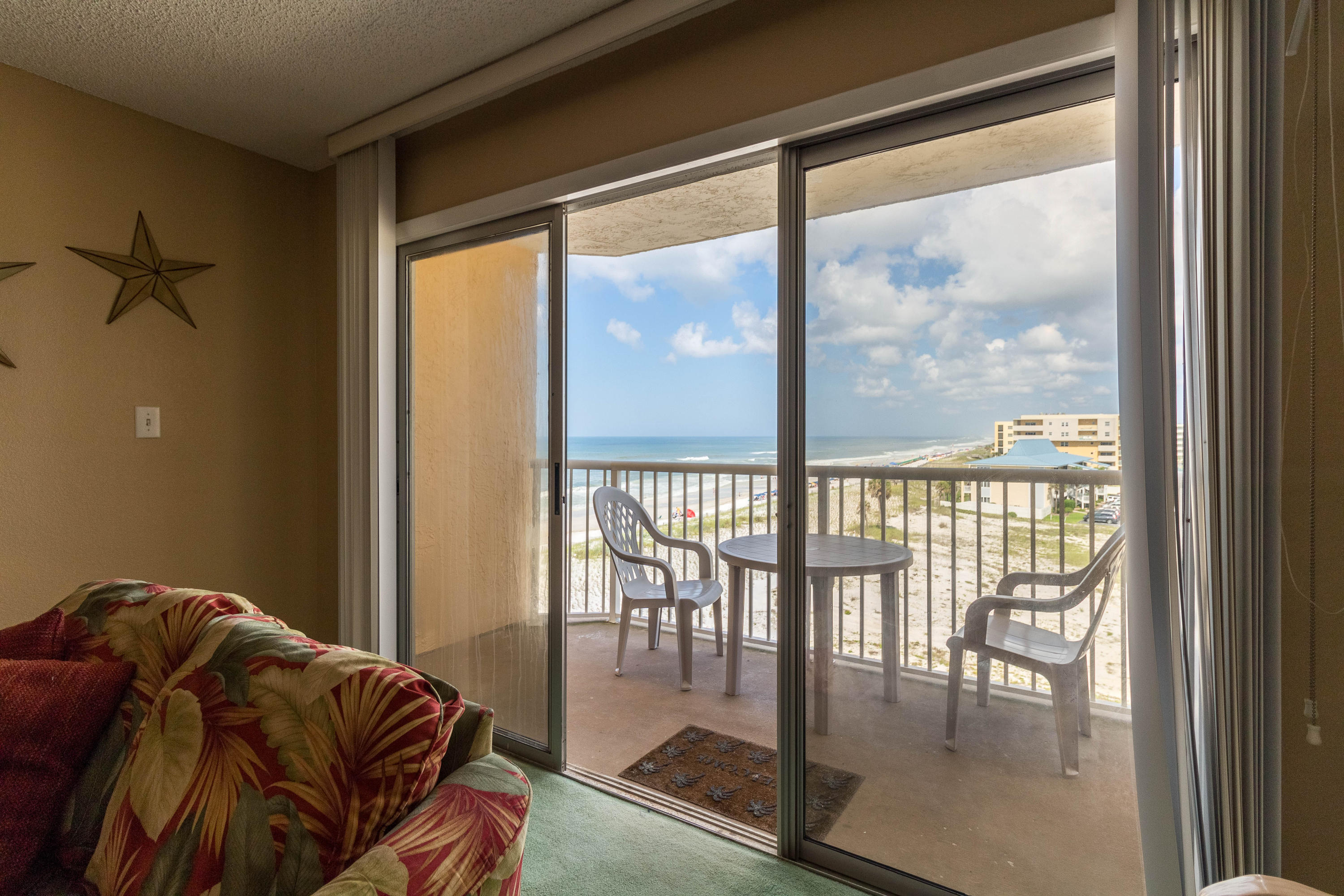 ISLANDER BEACH RESORT CONDO - Residential