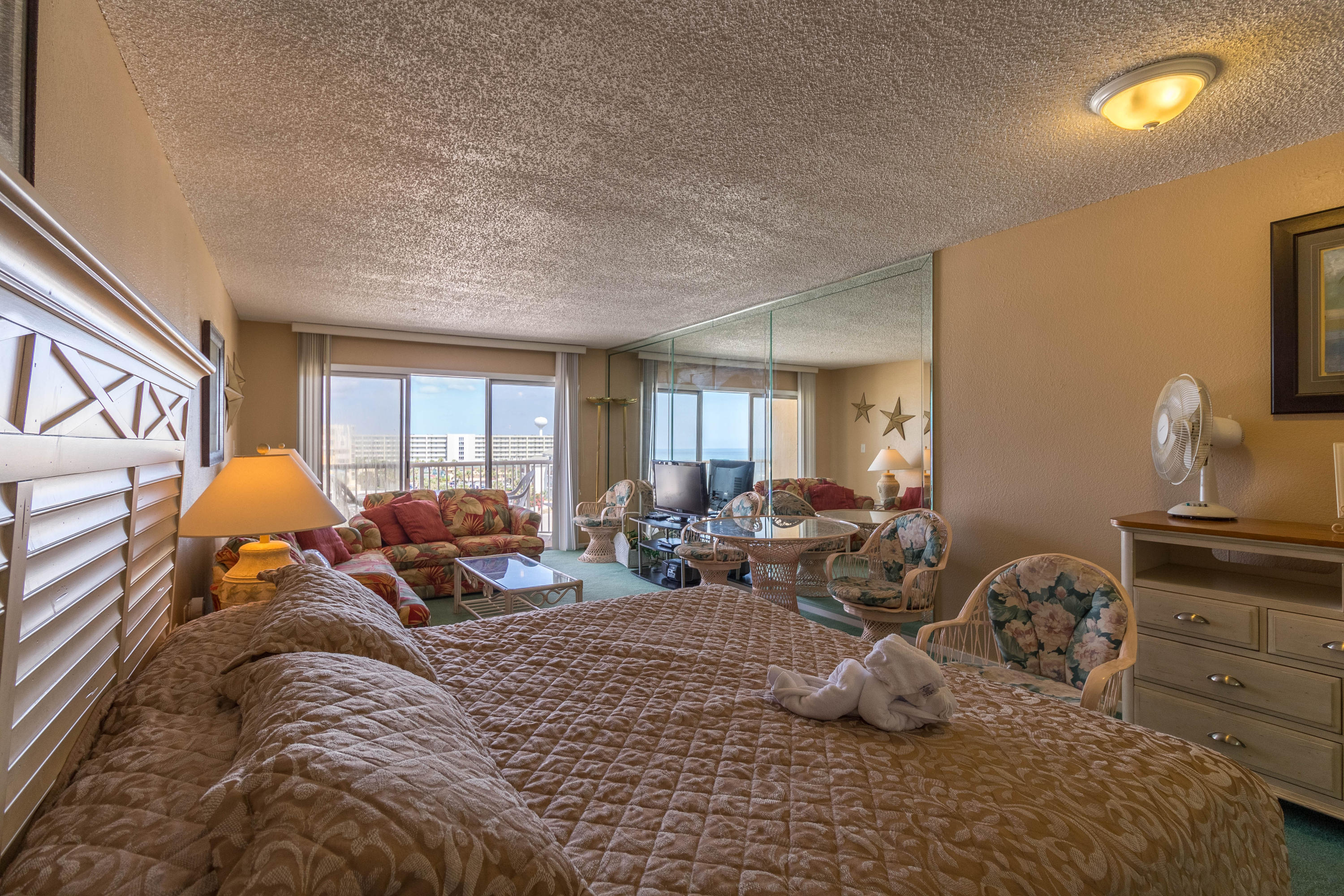 ISLANDER BEACH RESORT CONDO - Residential