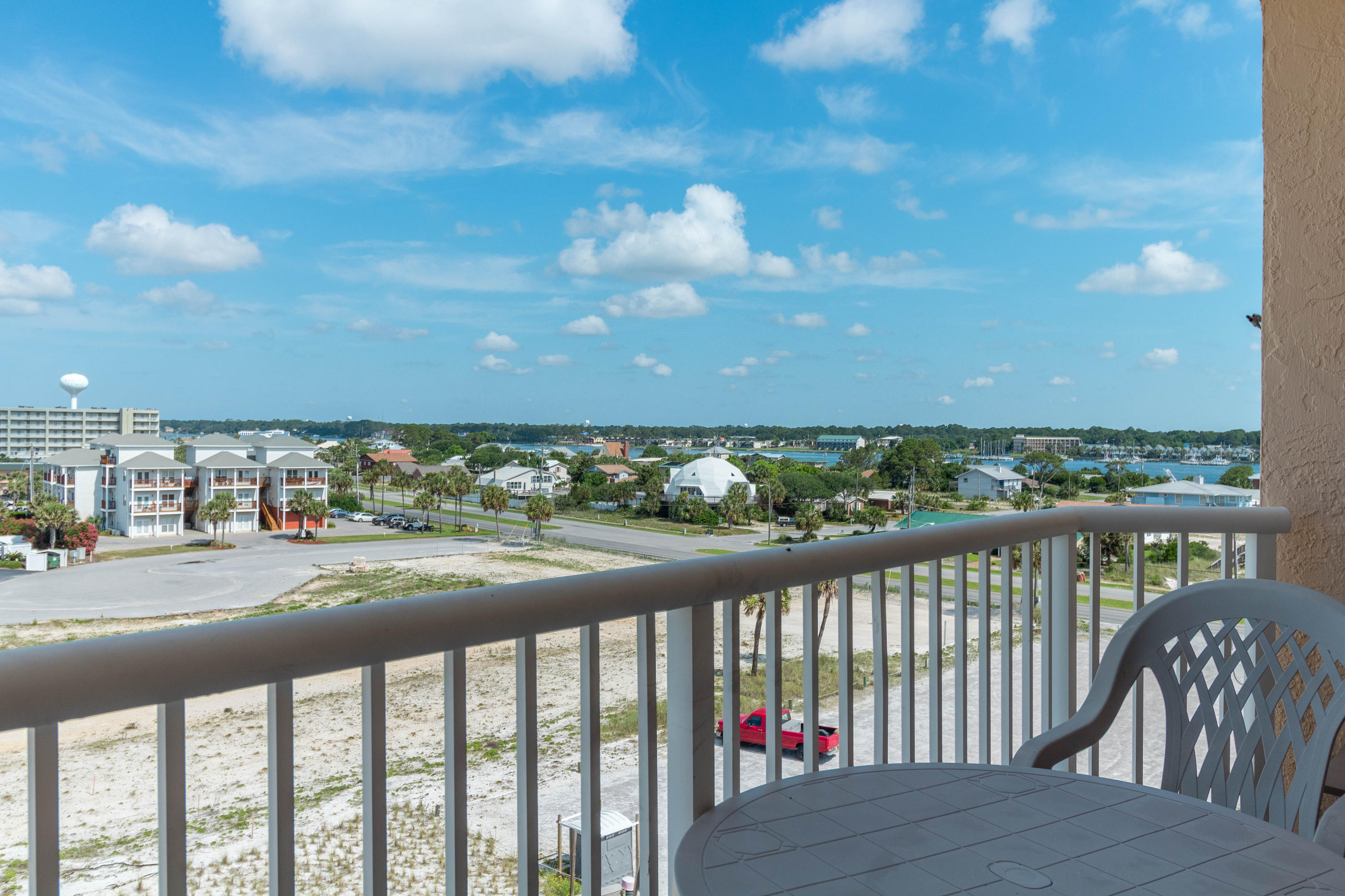 ISLANDER BEACH RESORT CONDO - Residential