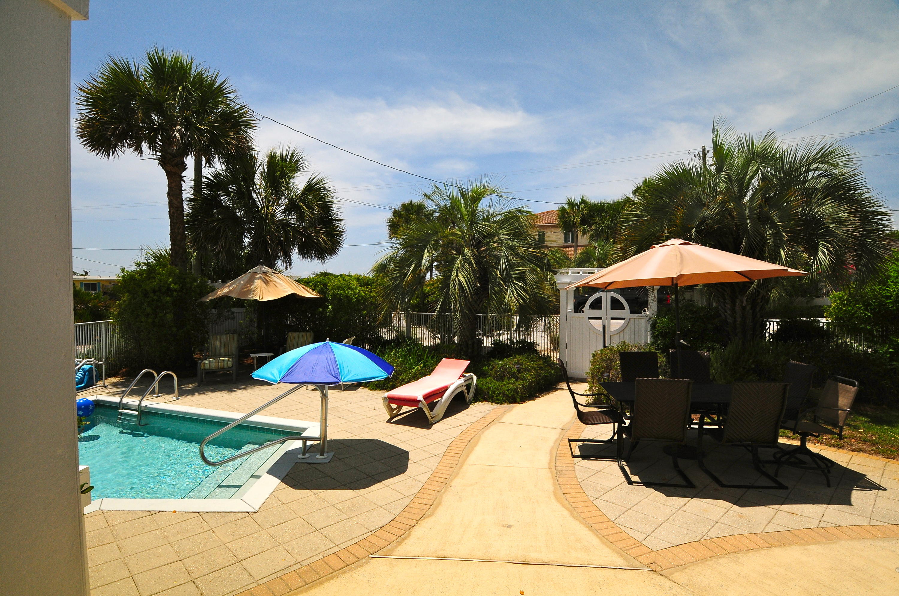 BLUE MOUNTAIN BEACH - Residential