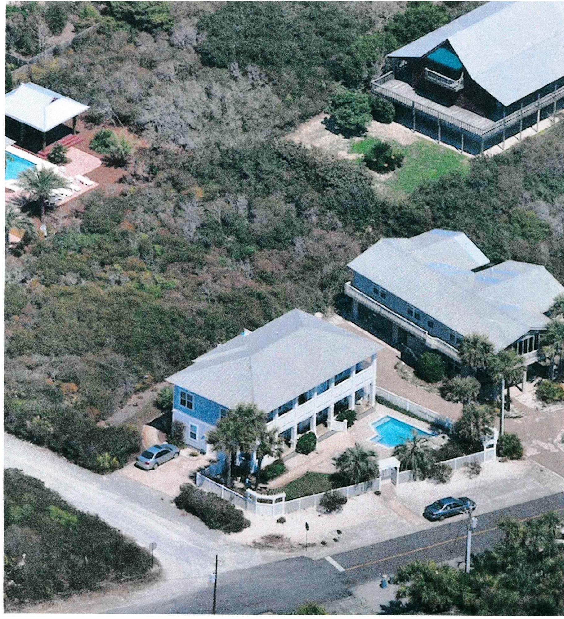 BLUE MOUNTAIN BEACH - Residential