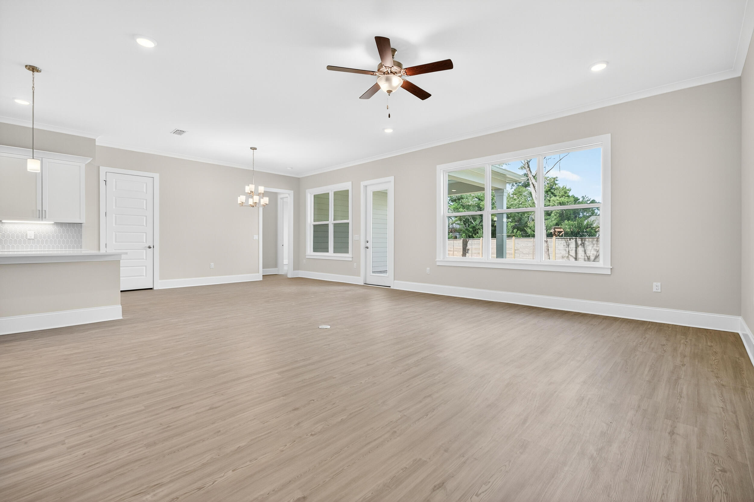 MAGNOLIA BAY ESTATES - Residential