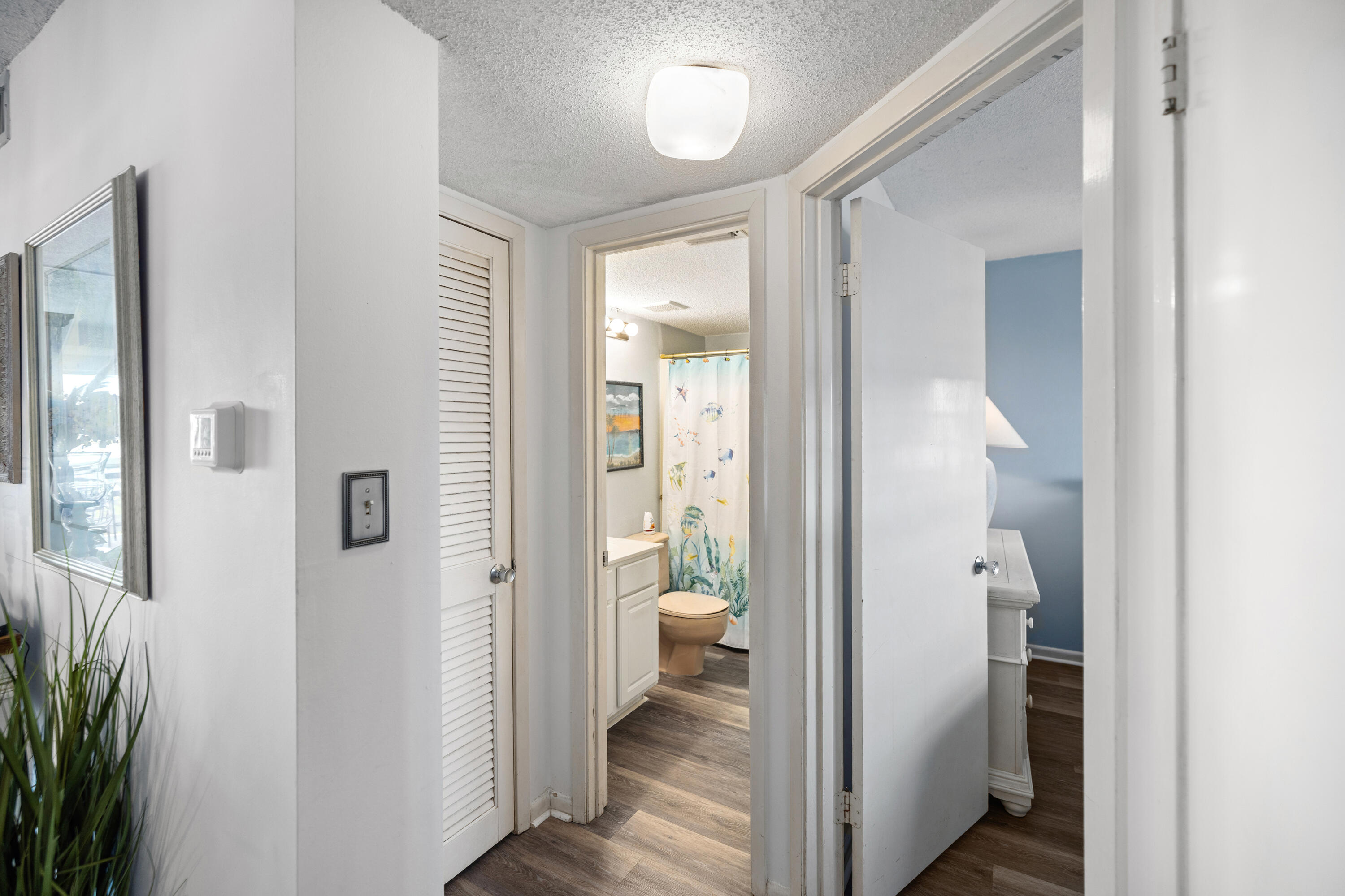 EL MATADOR CONDO - Residential