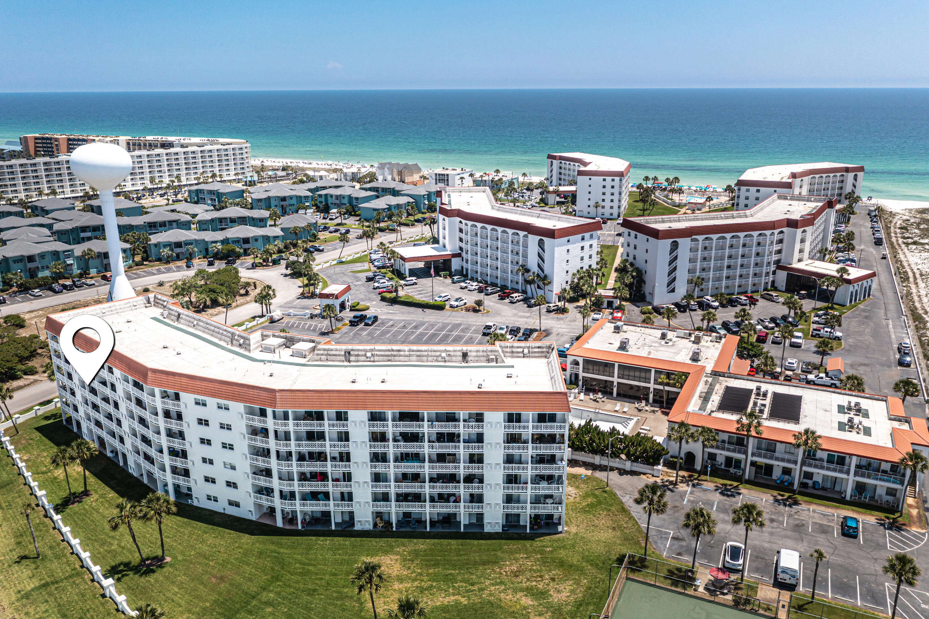 EL MATADOR CONDO - Residential