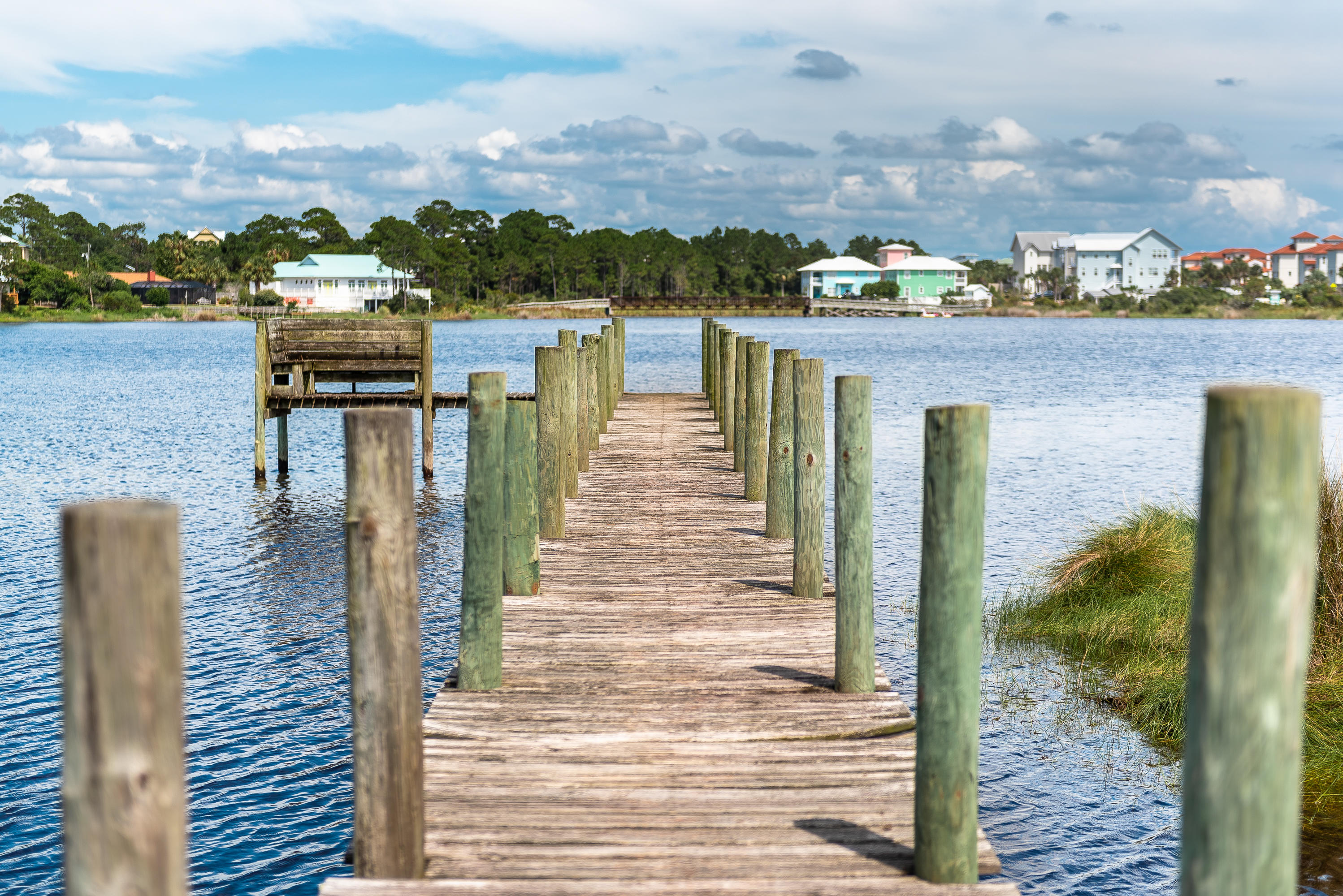 OYSTER LAKE - Residential