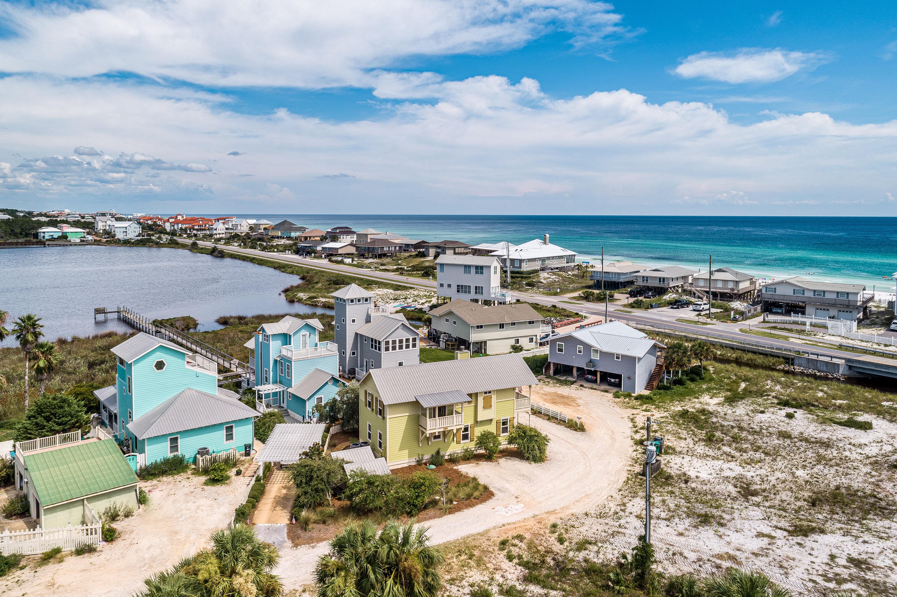 OYSTER LAKE - Residential