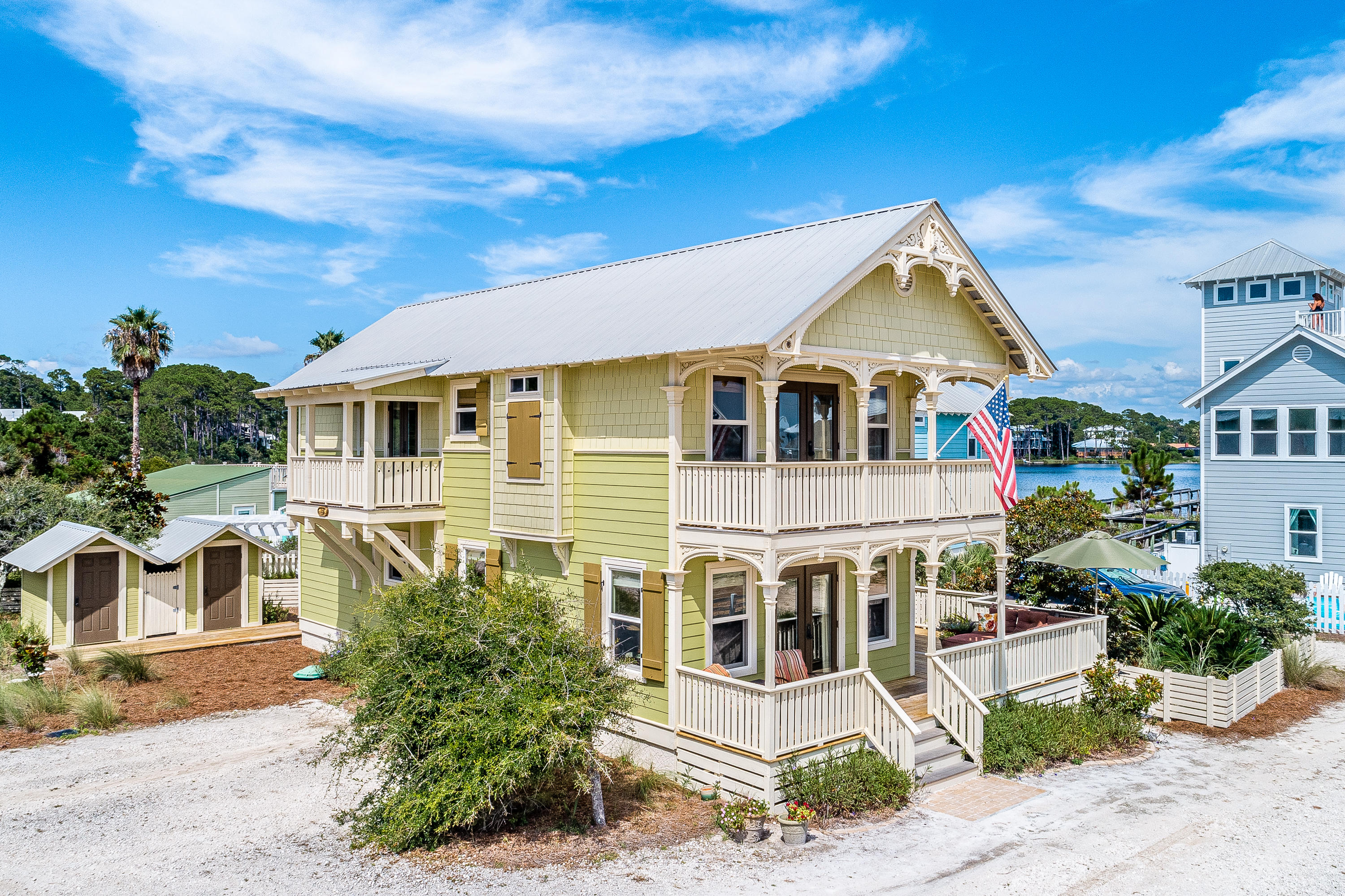 OYSTER LAKE - Residential