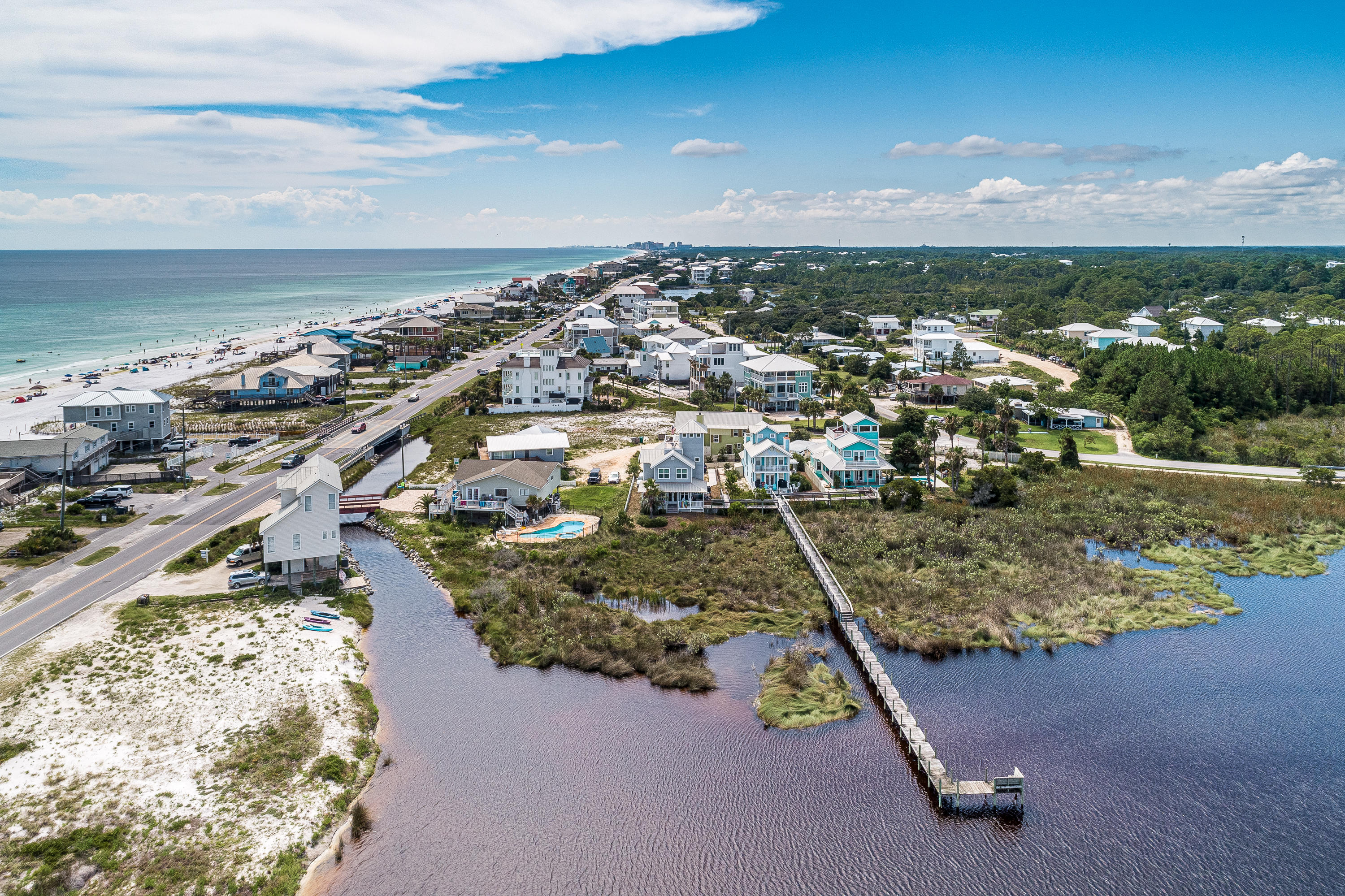 OYSTER LAKE - Residential