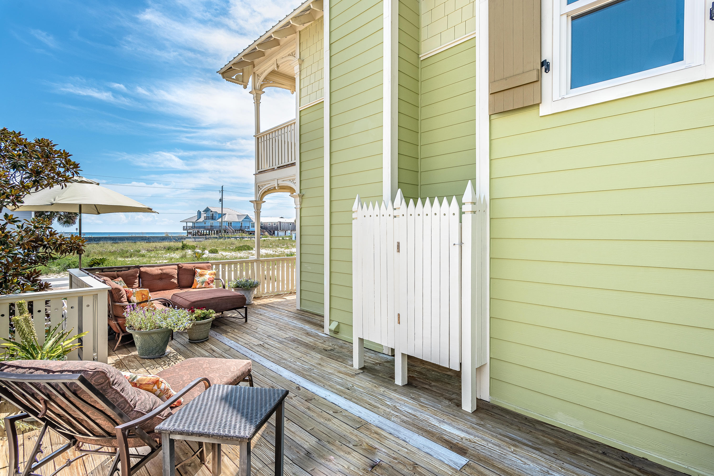 OYSTER LAKE - Residential