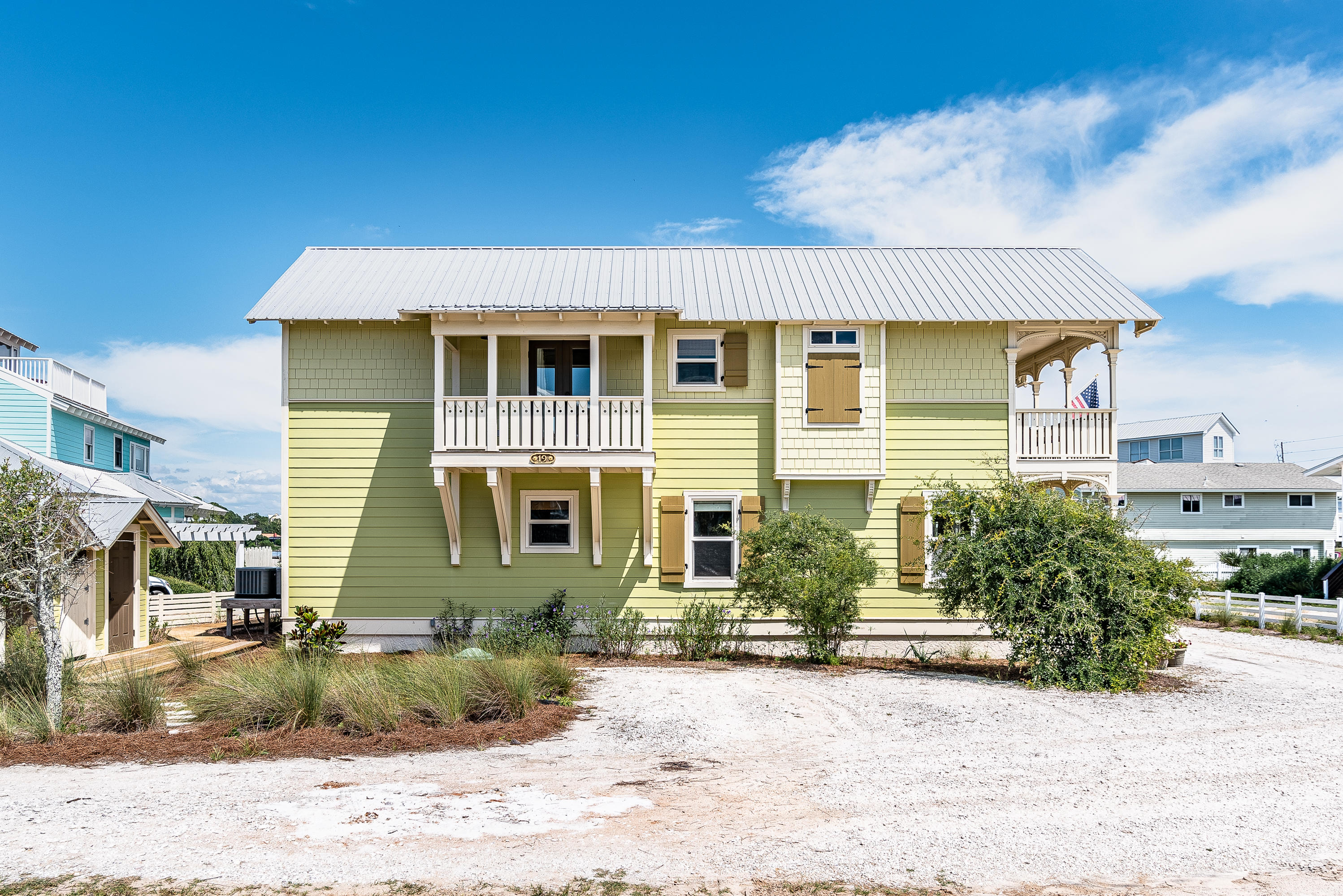 OYSTER LAKE - Residential