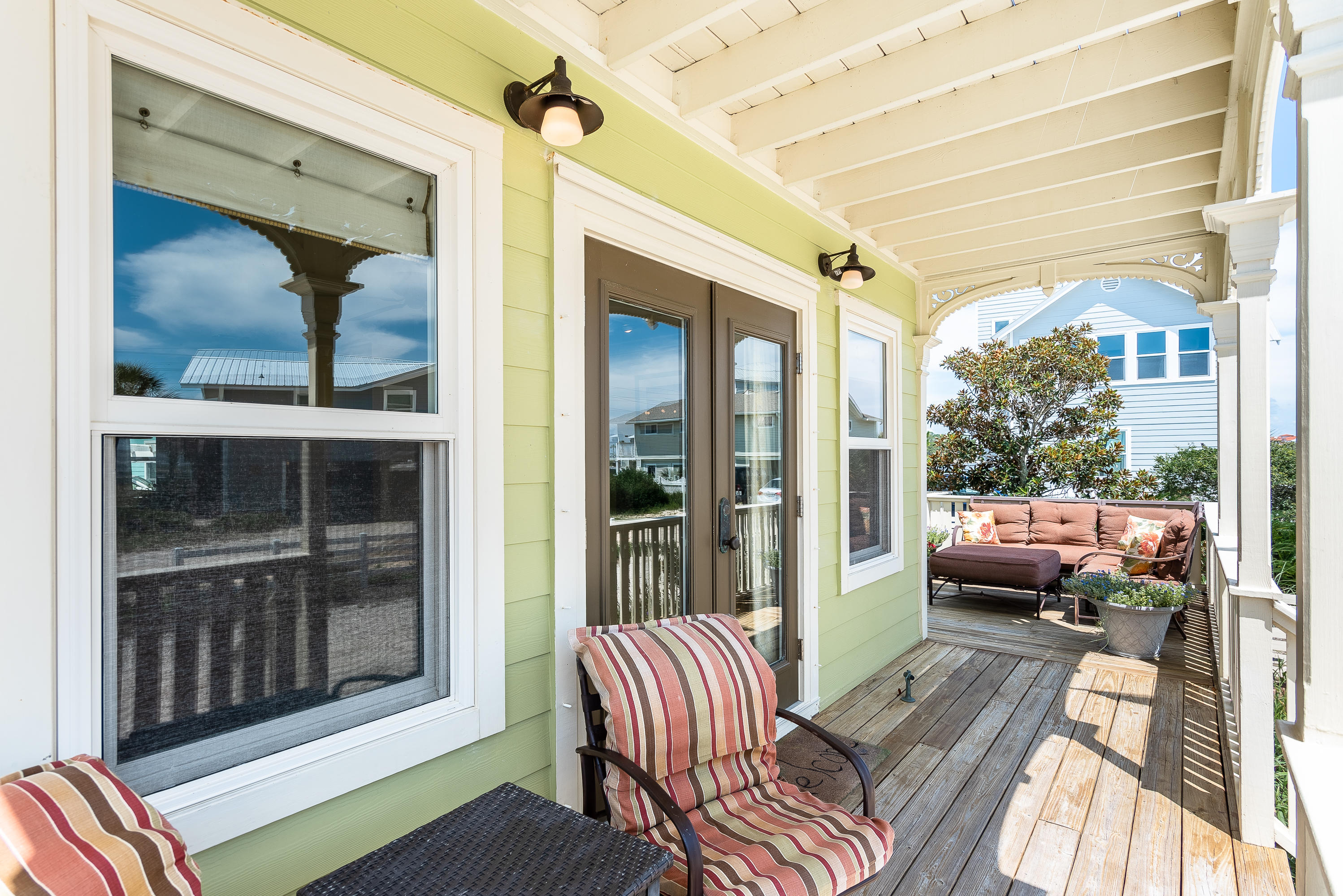 OYSTER LAKE - Residential