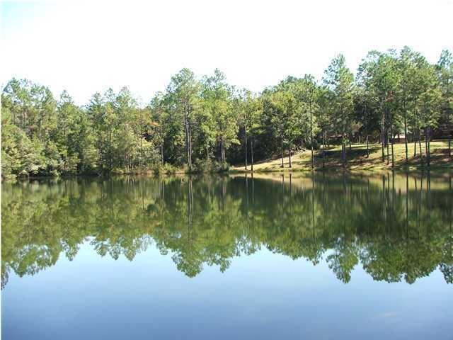 METES & BOUNDSDo not use as comp=not an arms length transaction - Land