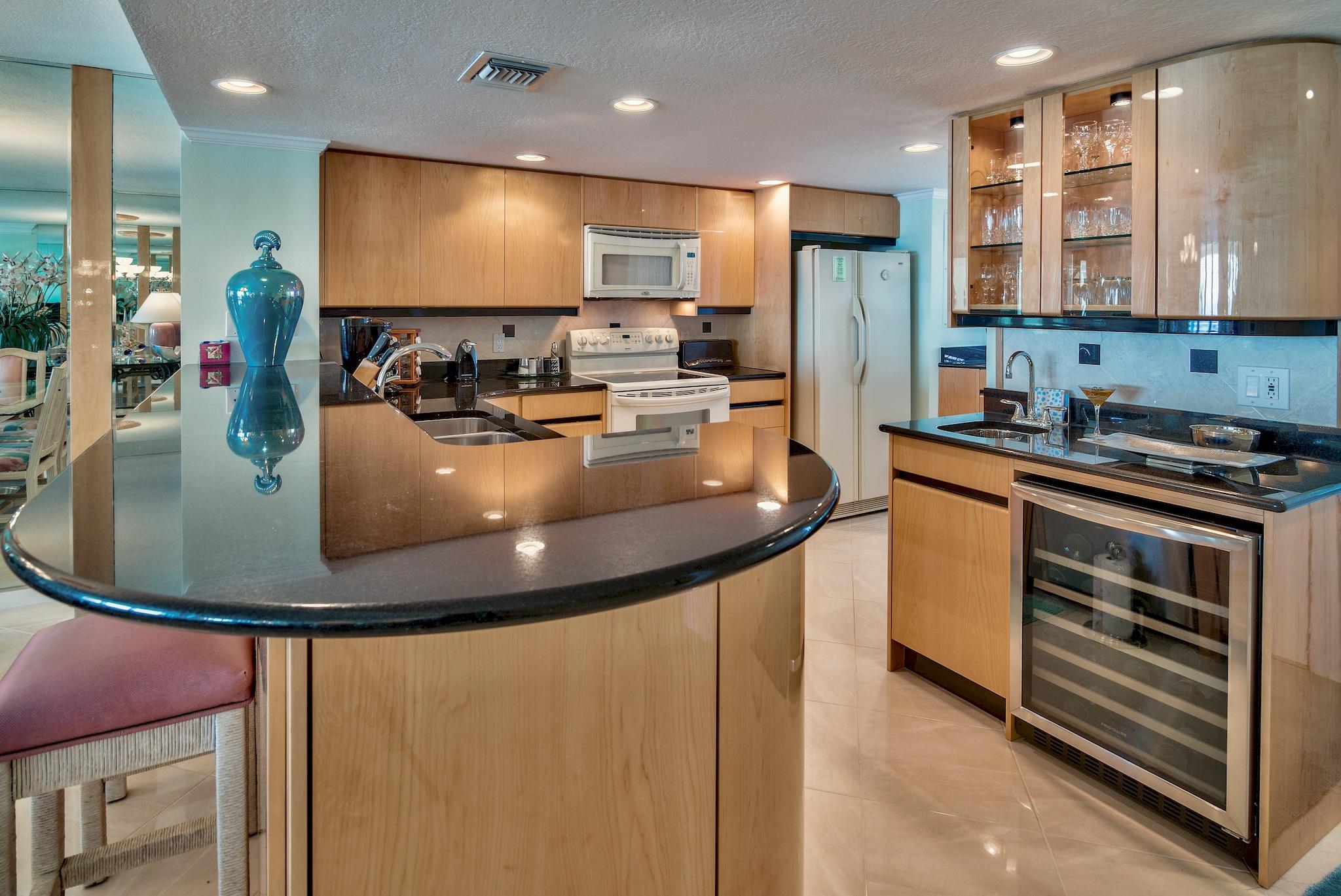 EDGEWATER BEACH CONDO PH 1 - Residential