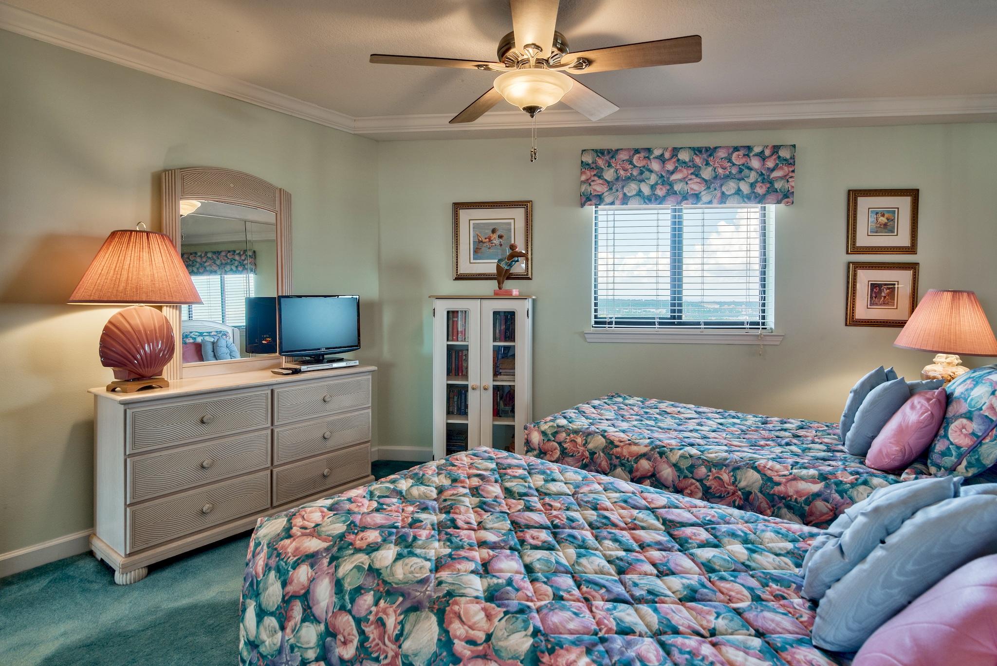 EDGEWATER BEACH CONDO PH 1 - Residential