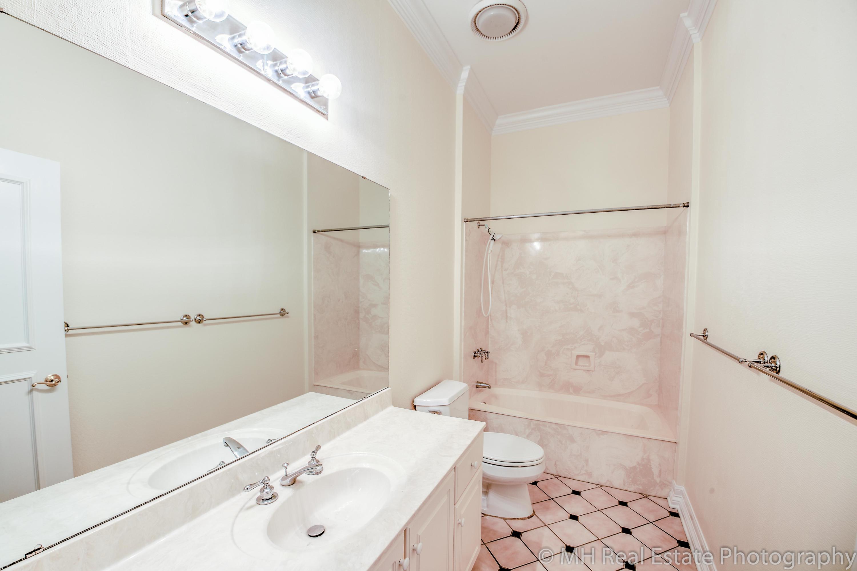 SUNSET BEACH PH 1 BLUEWATER BAY - Residential