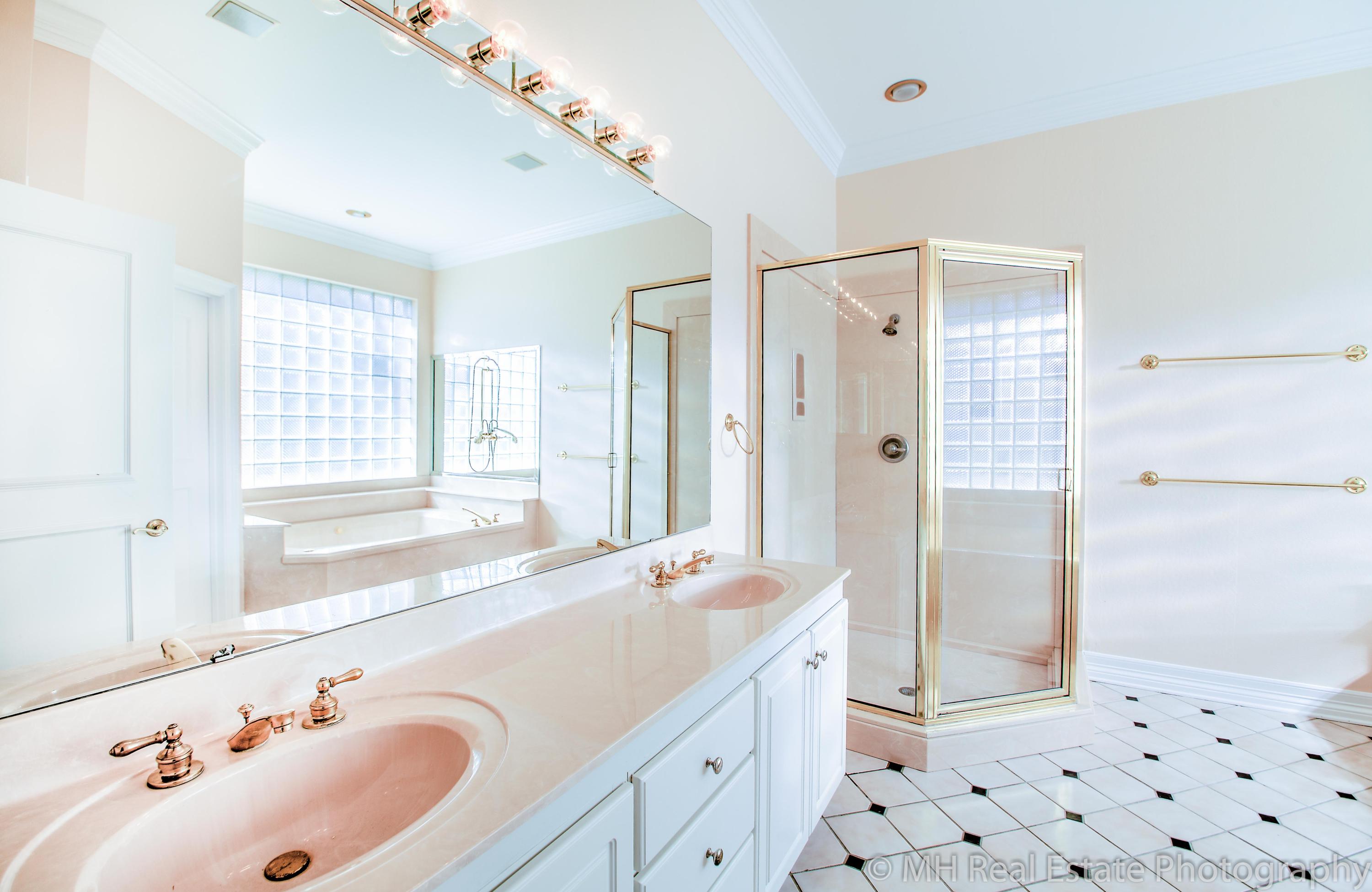 SUNSET BEACH PH 1 BLUEWATER BAY - Residential