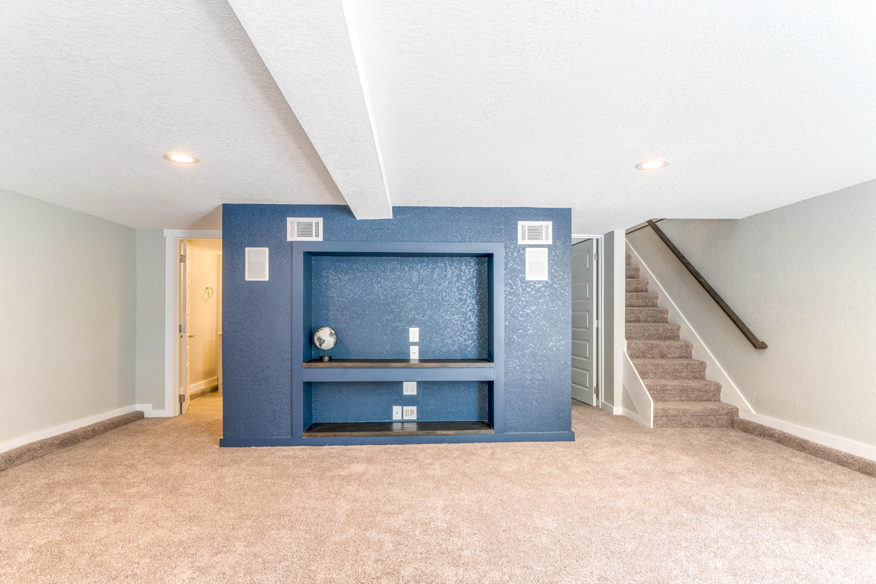 FLORIDA HEIGHTS - Residential