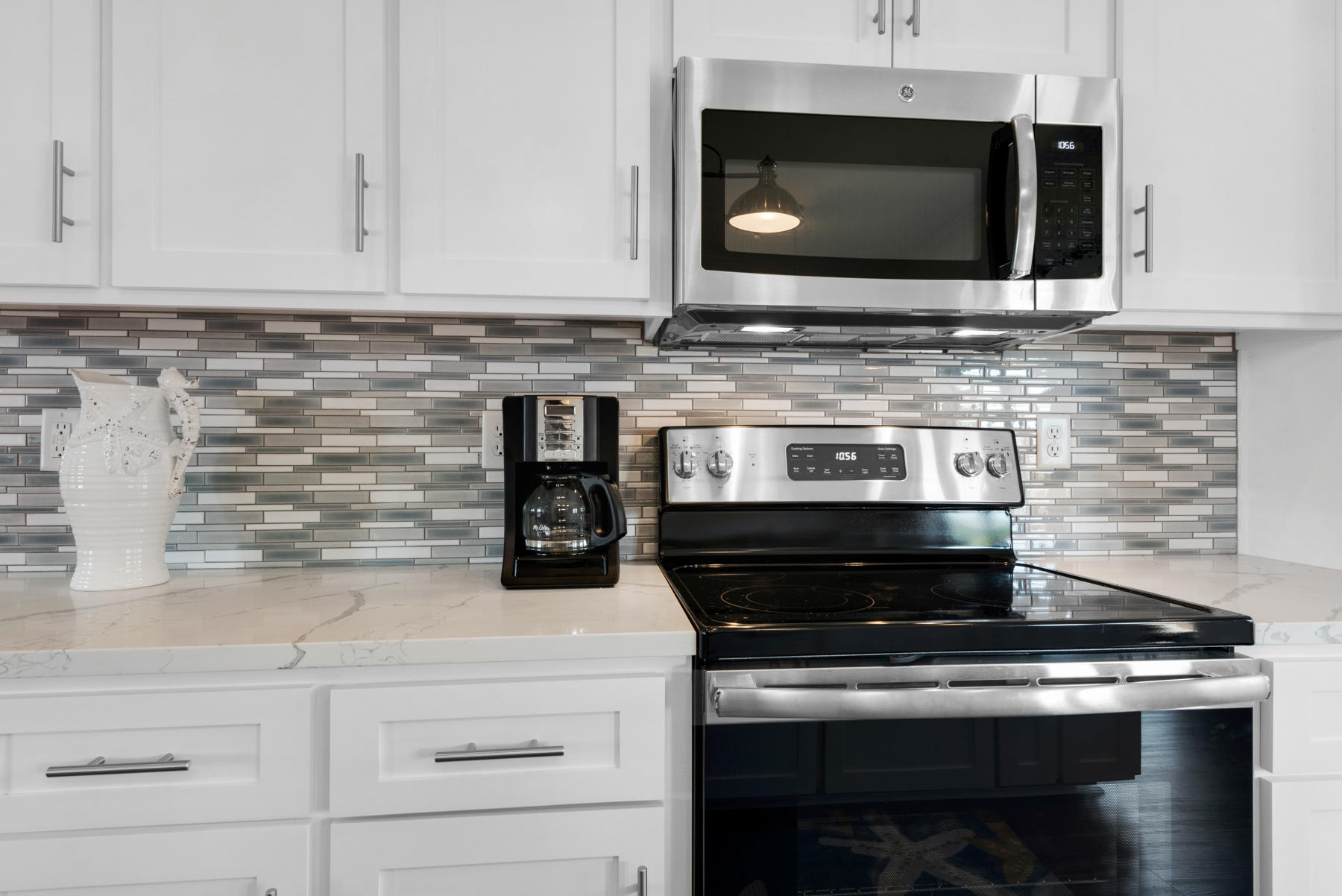 HOLIDAY BEACH UNIT 01 - Residential
