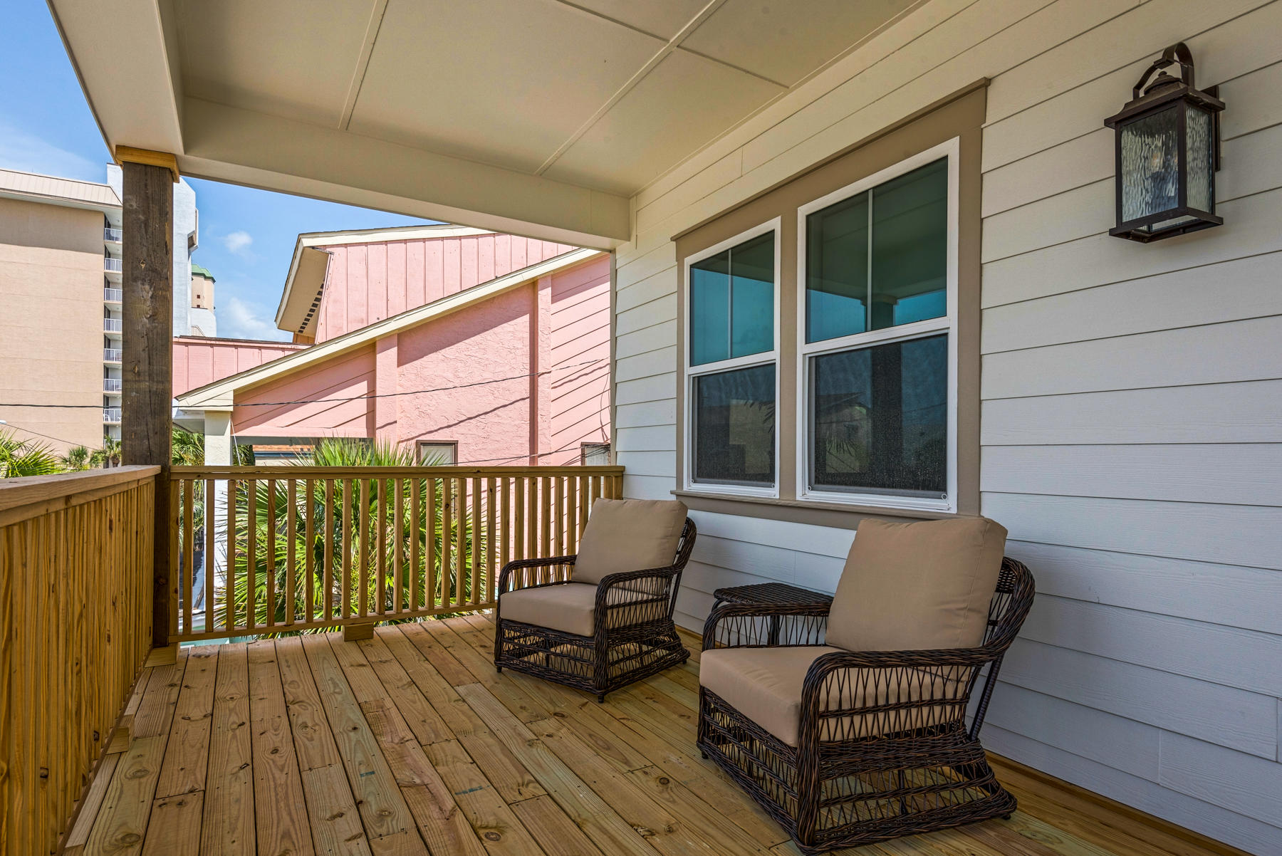 HOLIDAY BEACH UNIT 01 - Residential