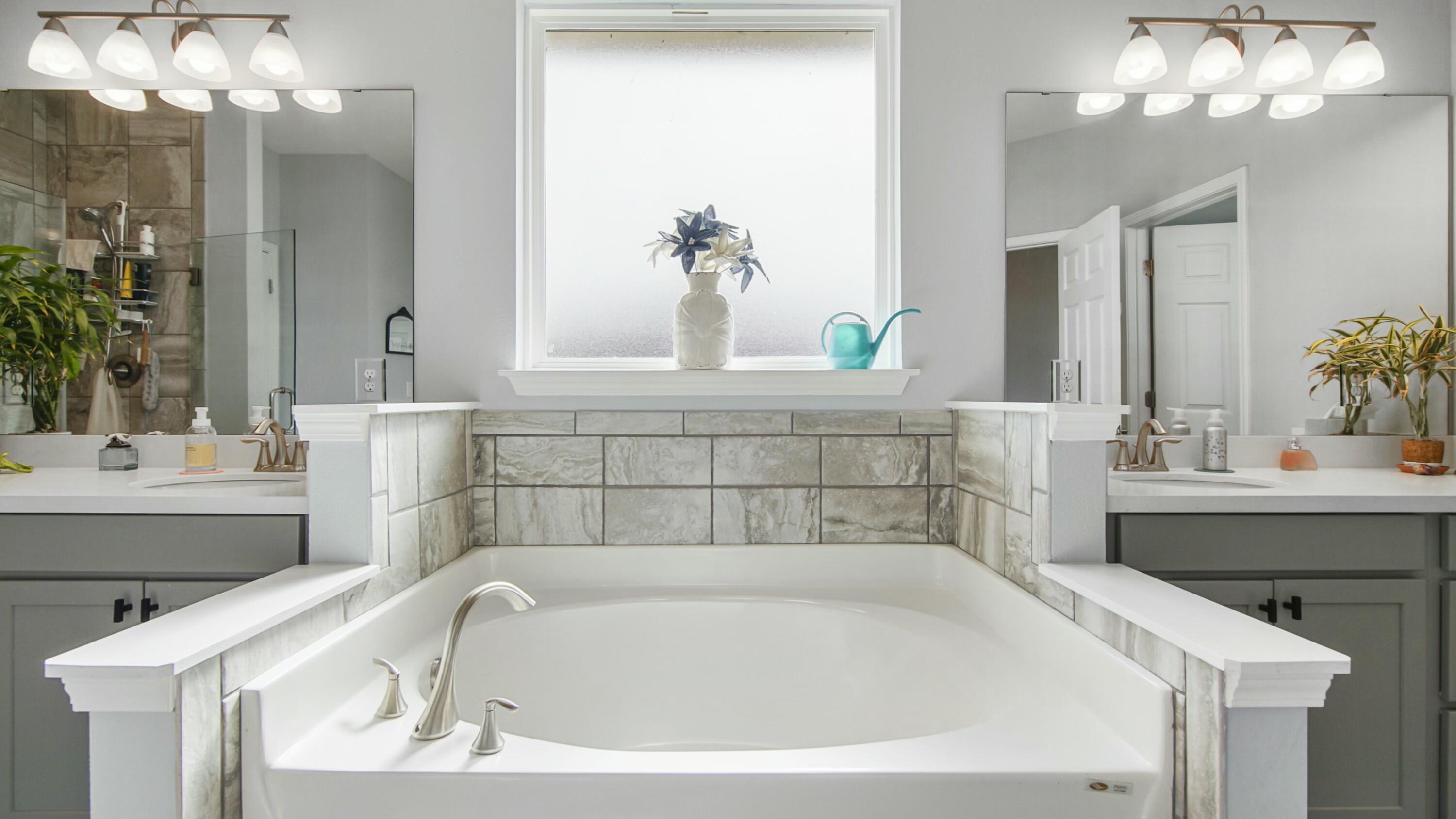 WINDSWEPT ESTATES - Residential