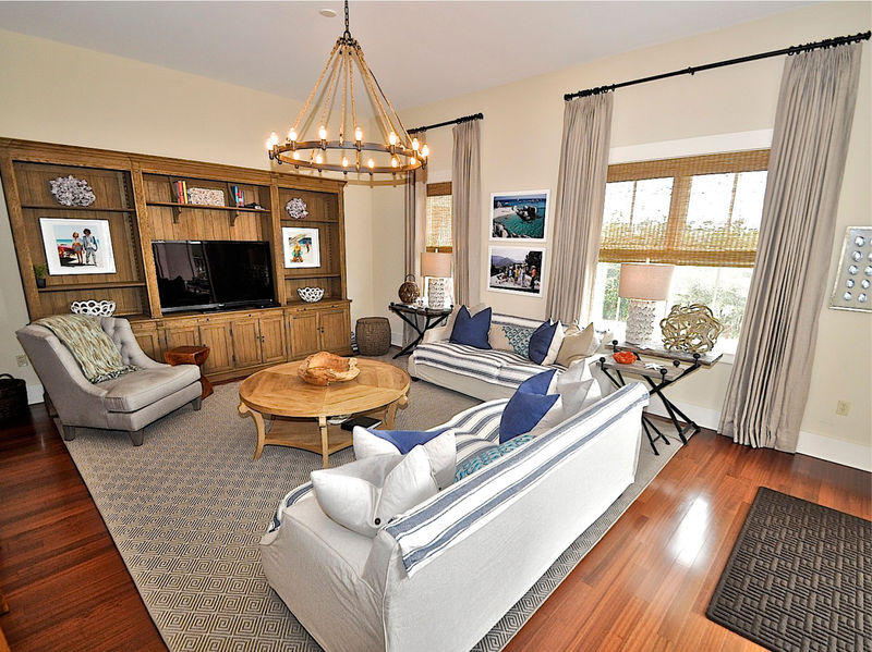 REDFISH VILLAGE - Residential