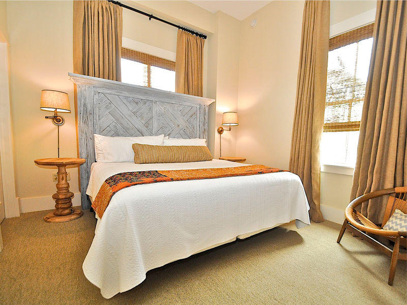 REDFISH VILLAGE - Residential