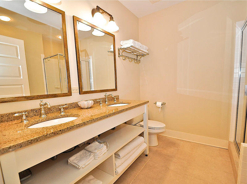 REDFISH VILLAGE - Residential