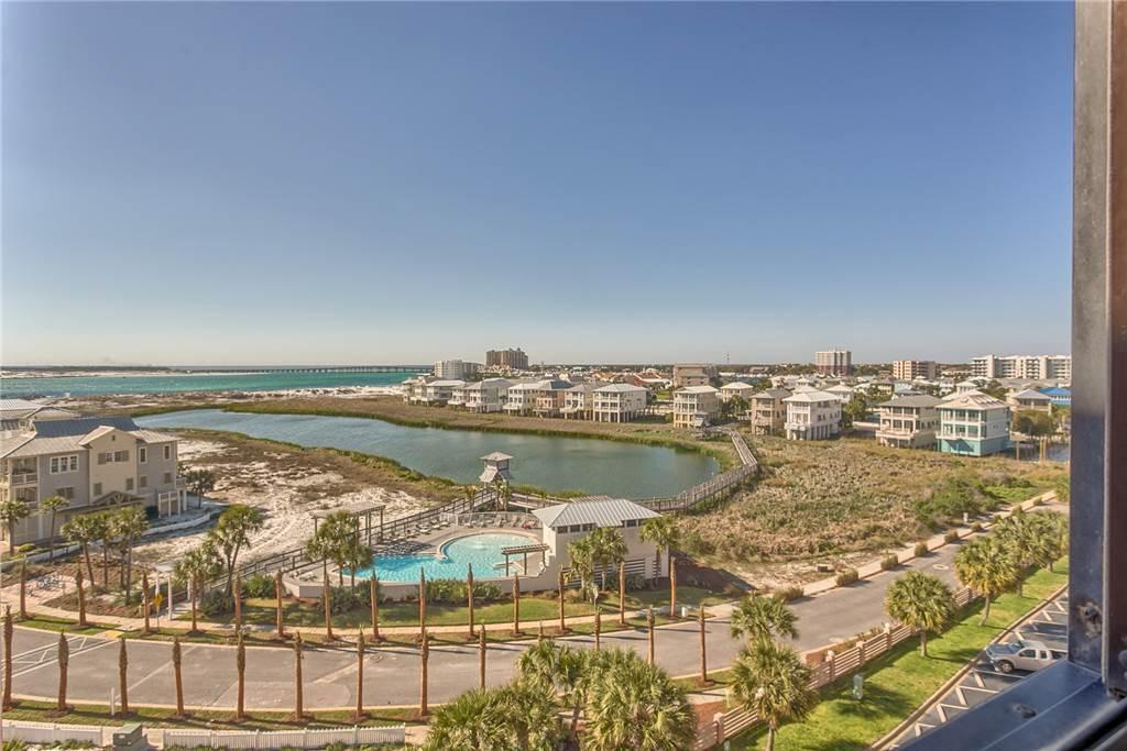 Jetty East Condominium - Residential