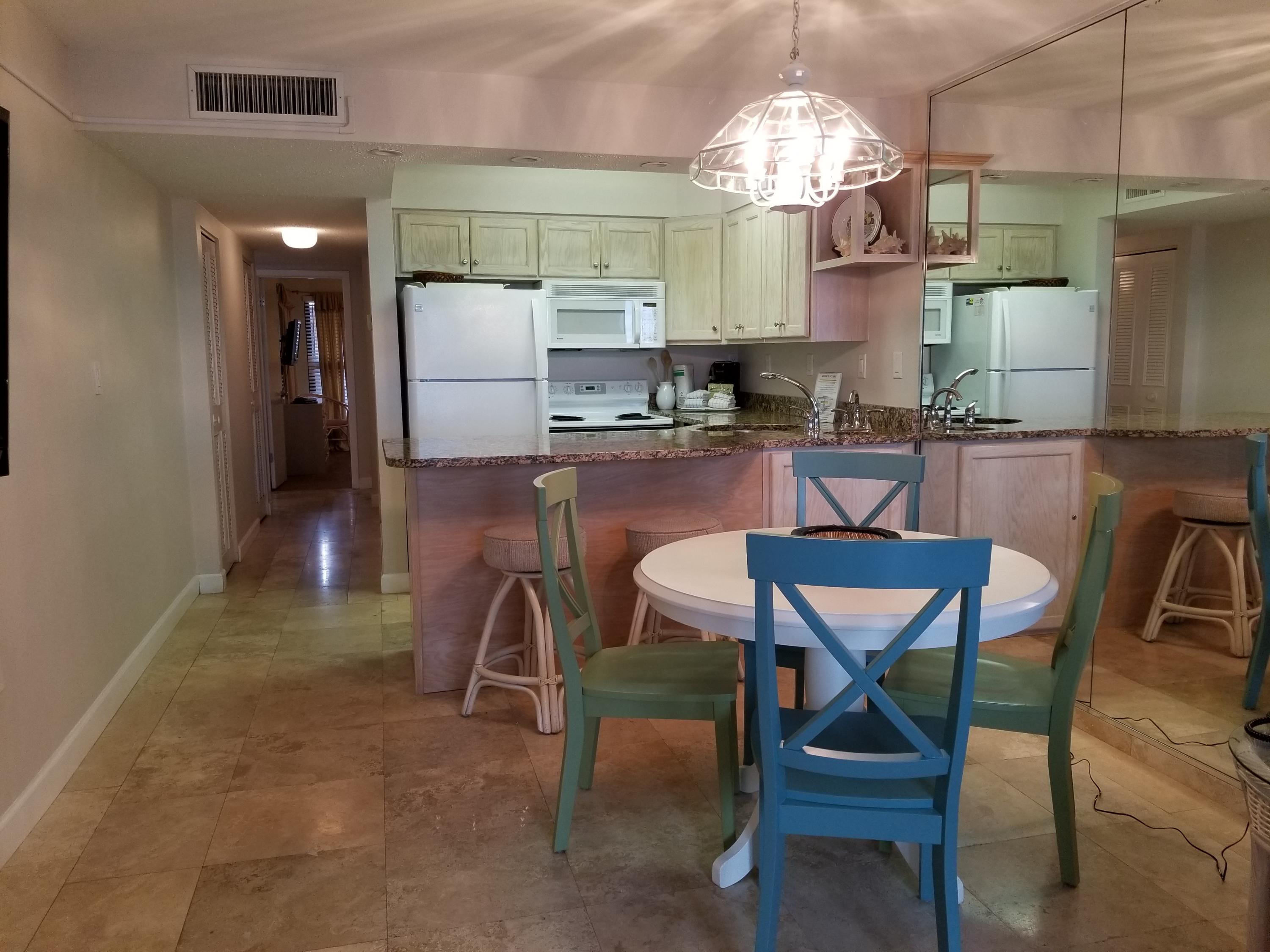 Jetty East Condominium - Residential