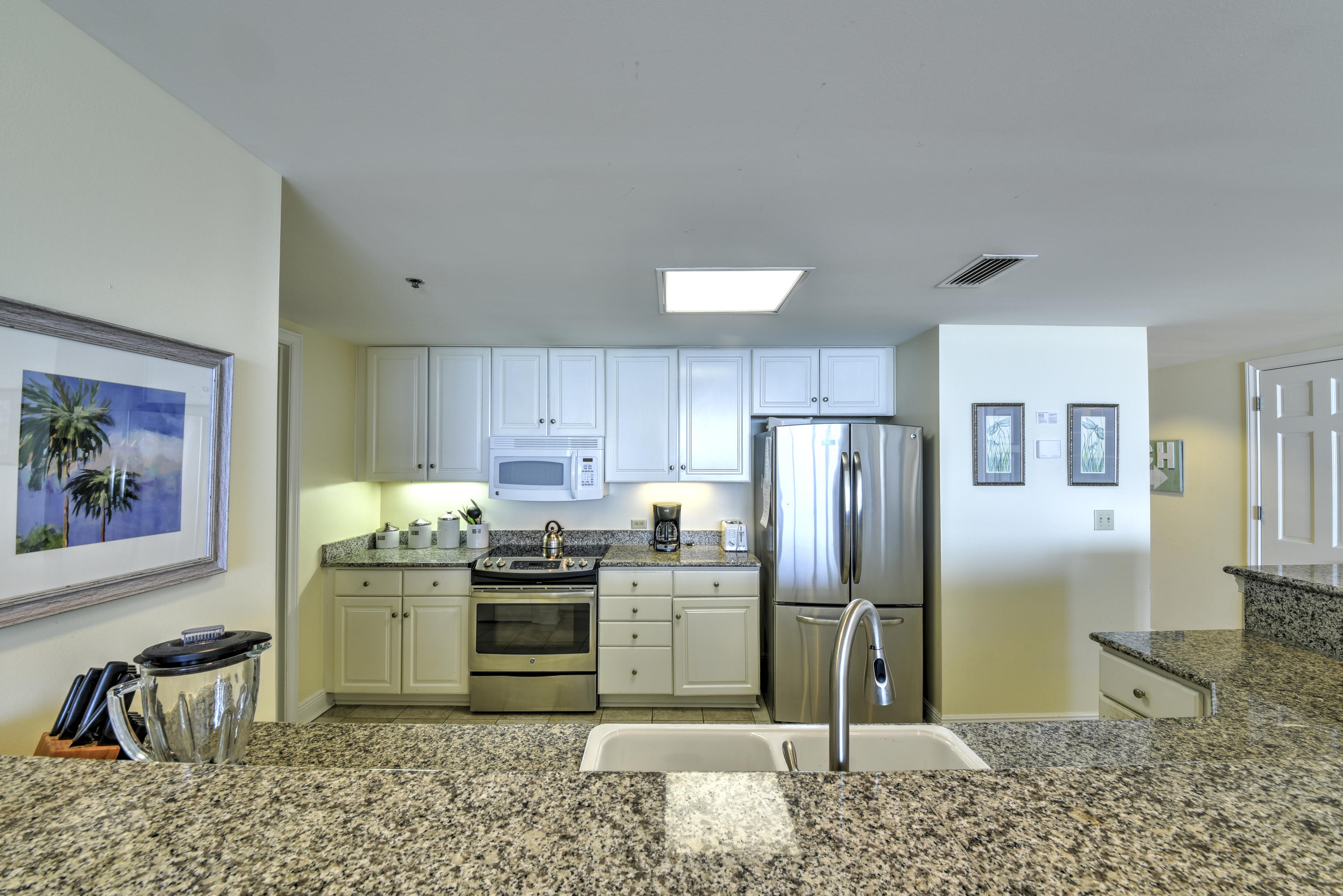 BELLE MER CONDOMINIUM - Residential