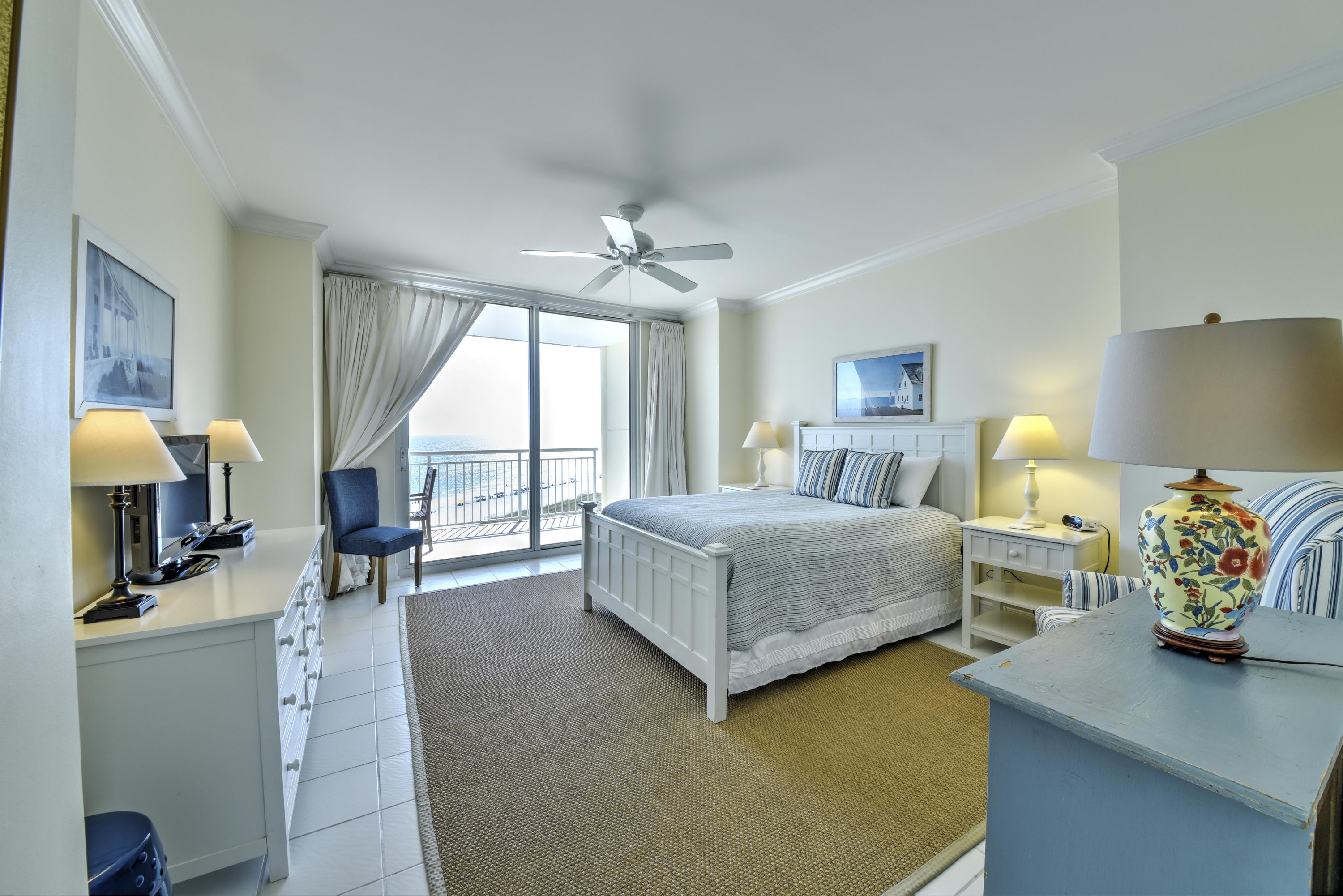 BELLE MER CONDOMINIUM - Residential