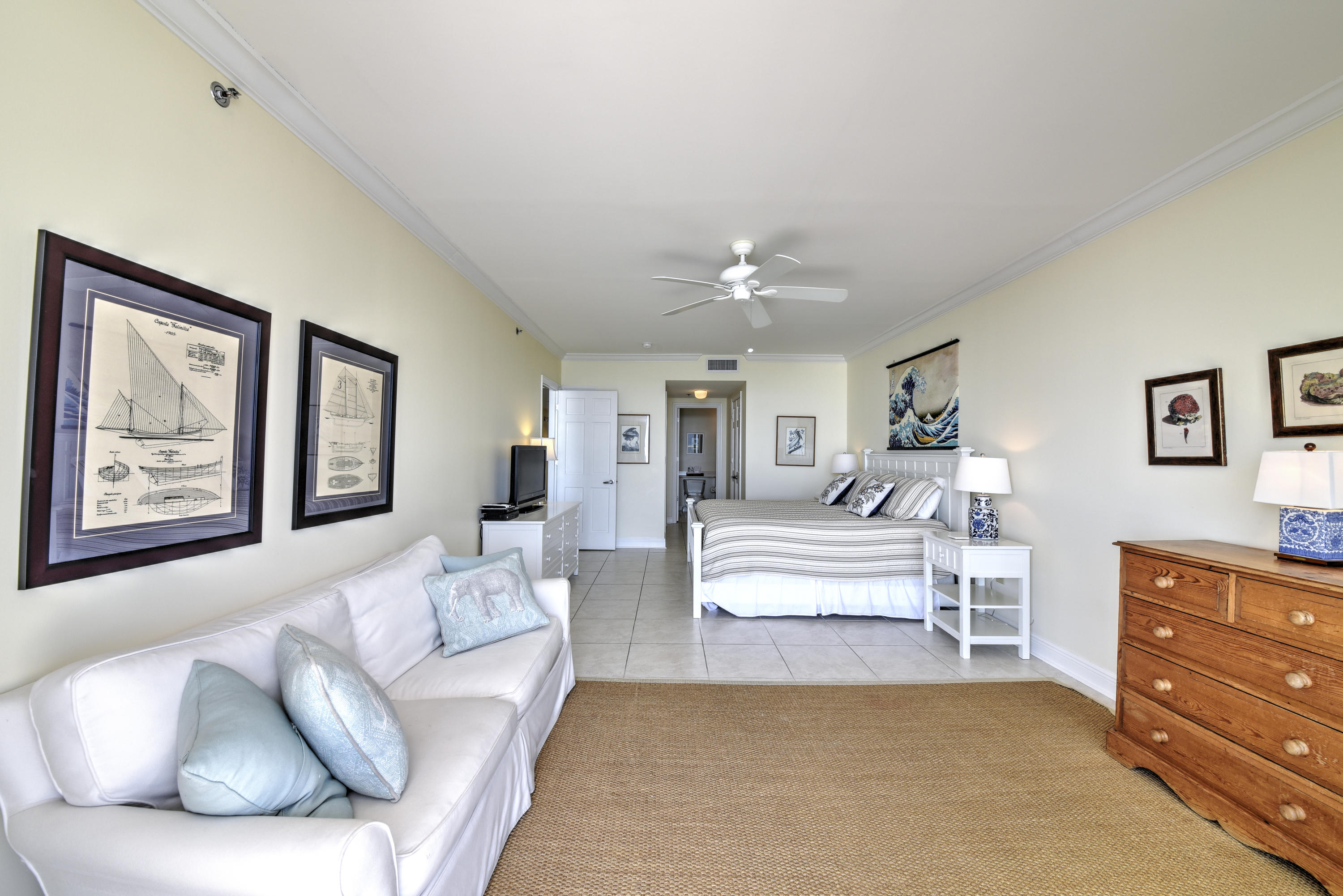 BELLE MER CONDOMINIUM - Residential