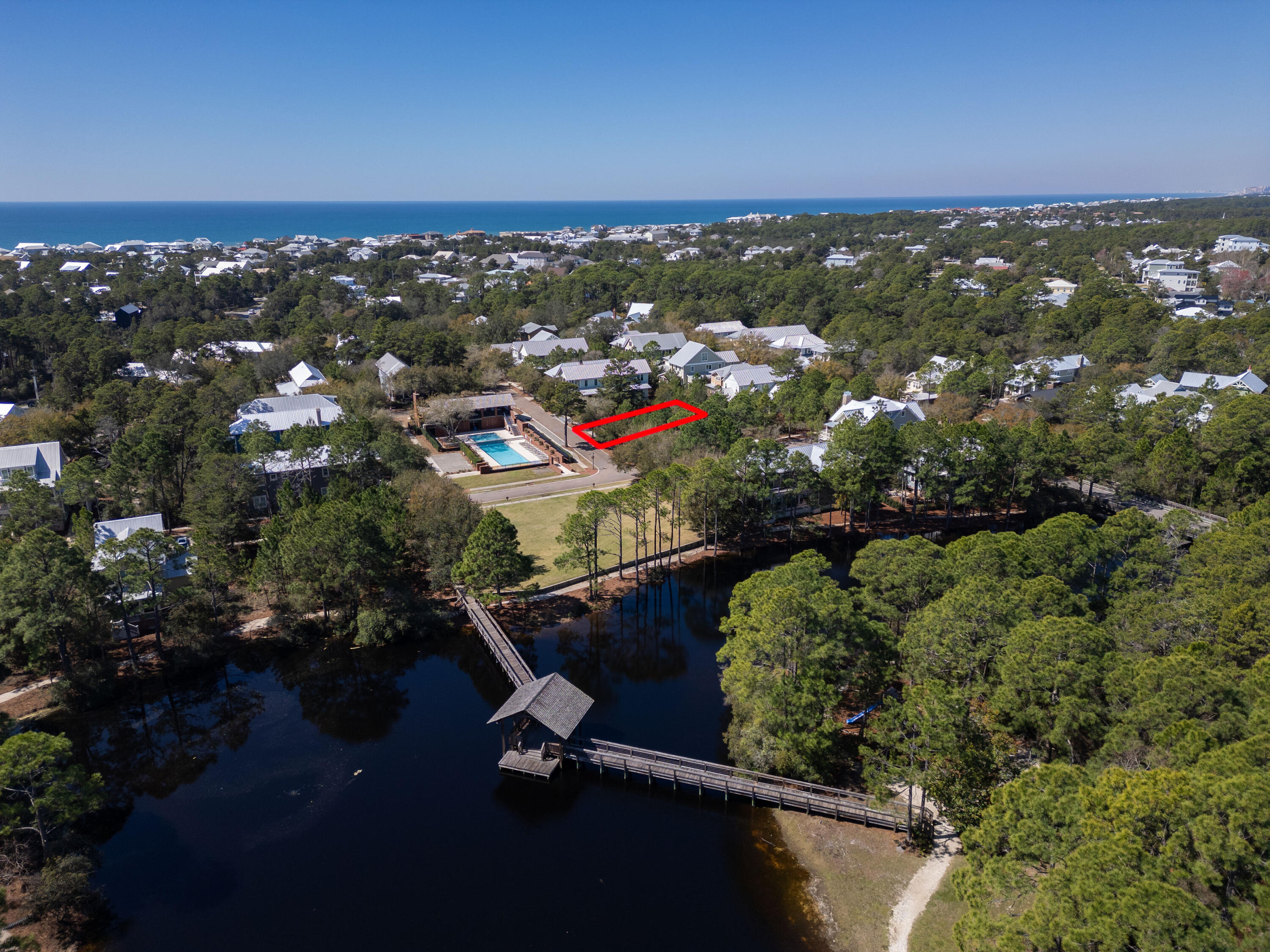 FOREST LAKES - Land