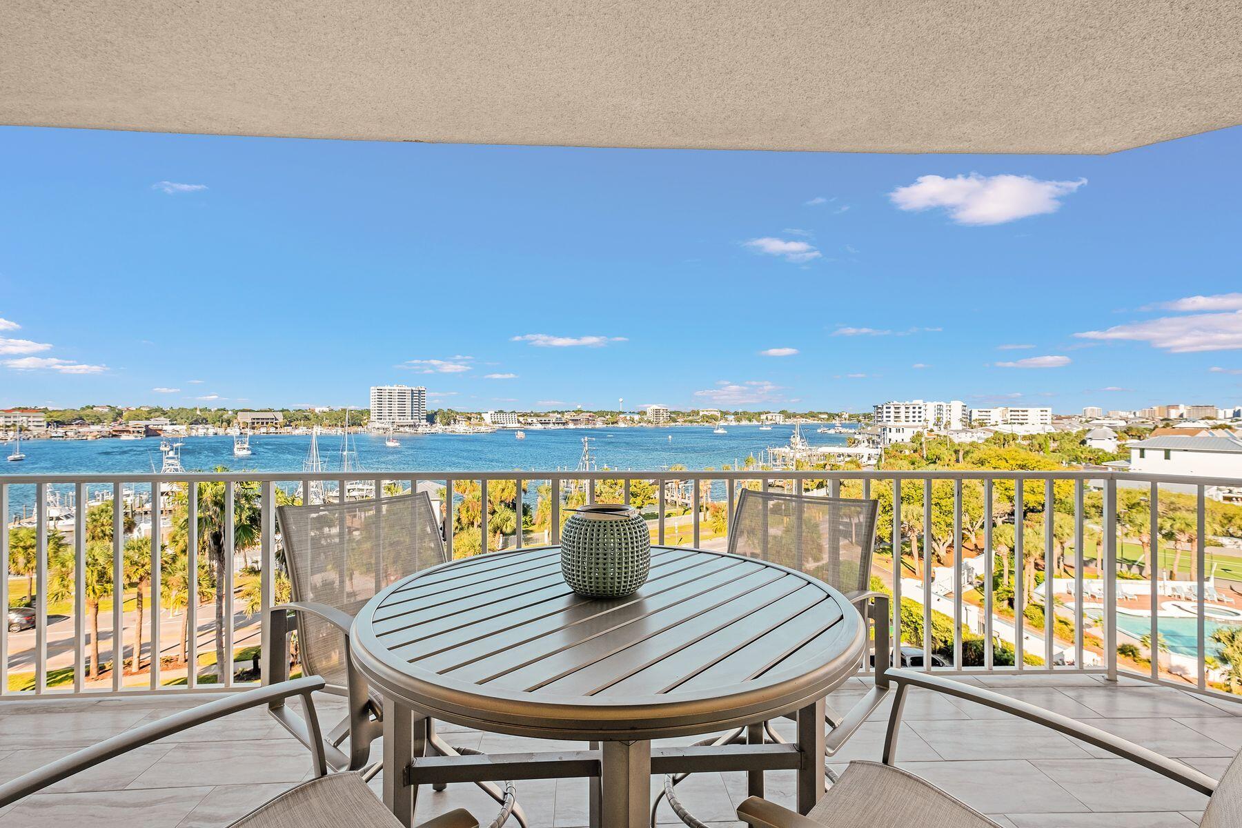 WATERVIEW TOWERS PH 2 - Residential