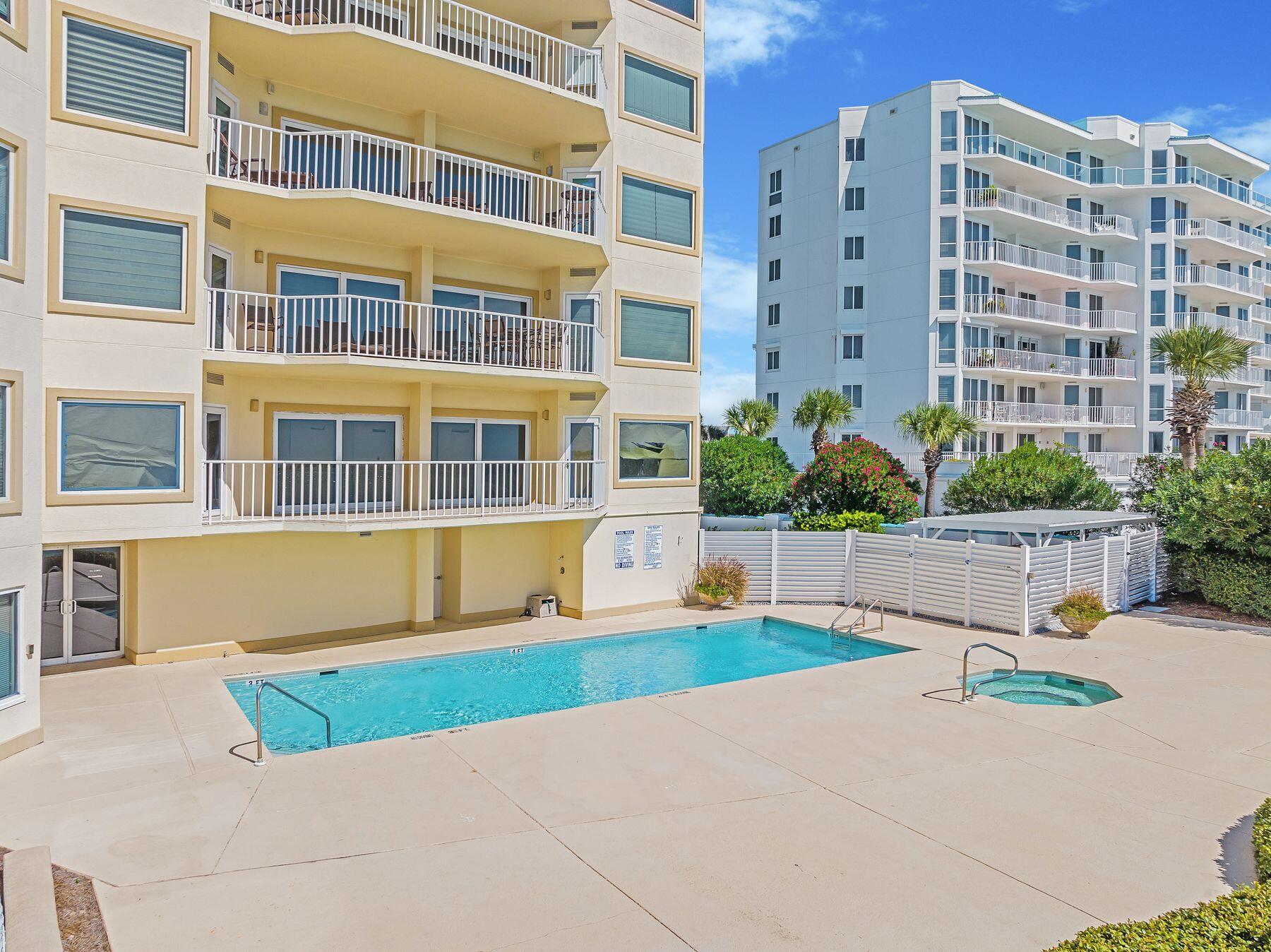 WATERVIEW TOWERS PH 2 - Residential