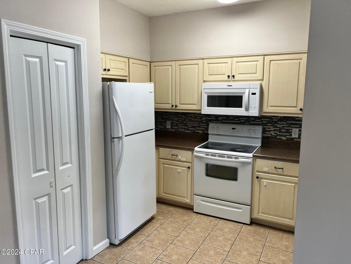 Annabella's Townhomes - Residential Lease