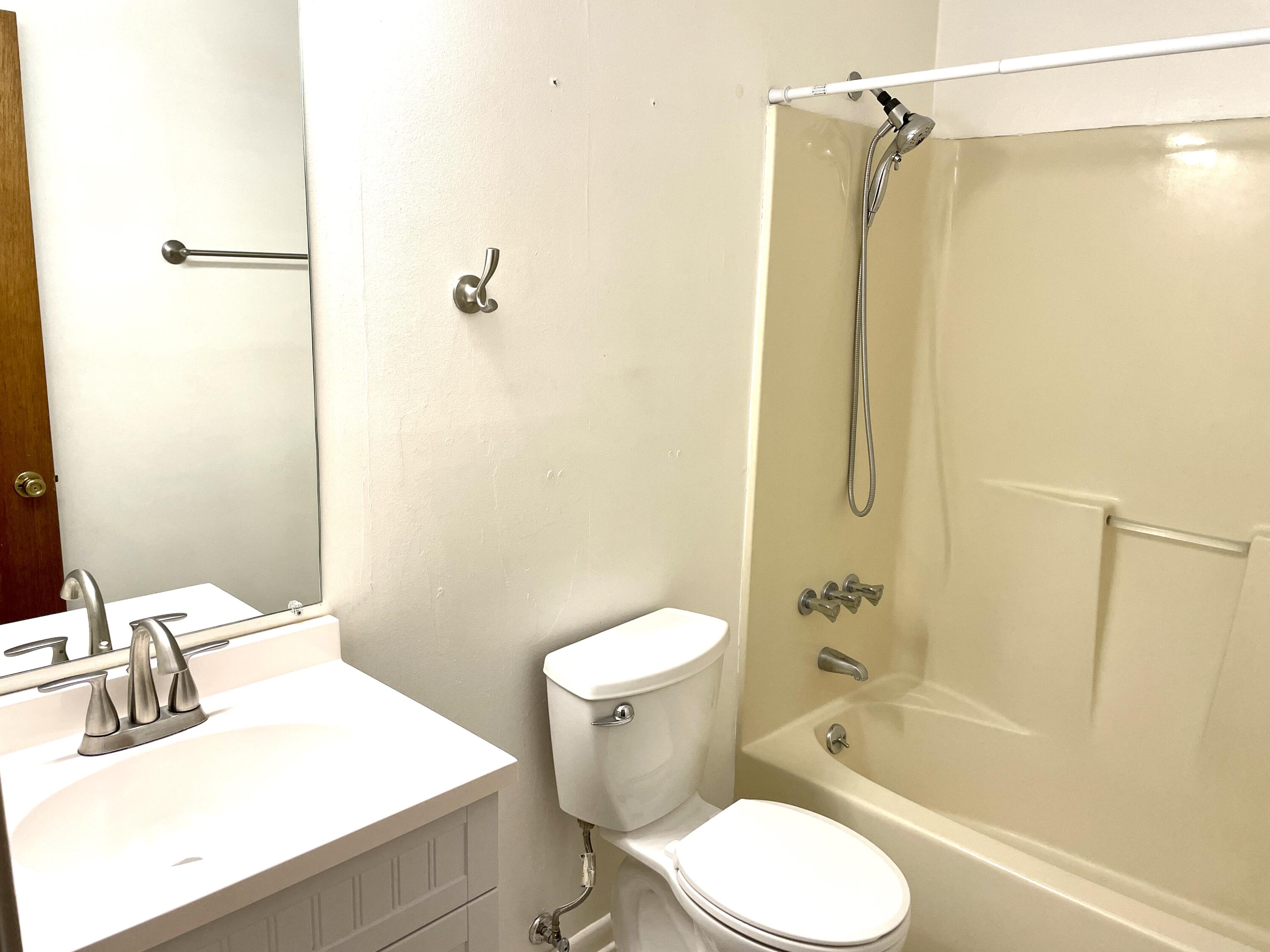 CHINAS COVE - Residential