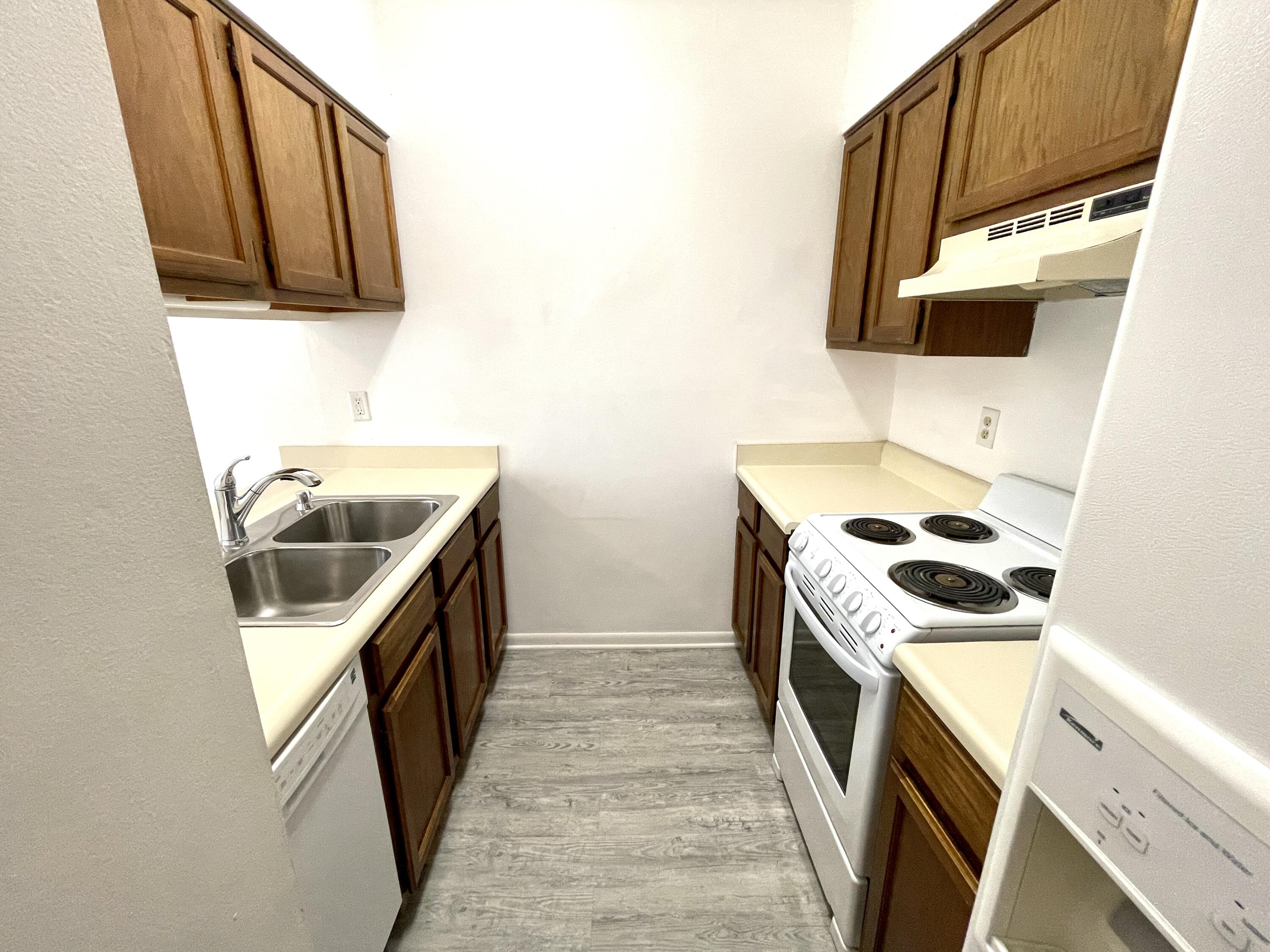 CHINAS COVE - Residential