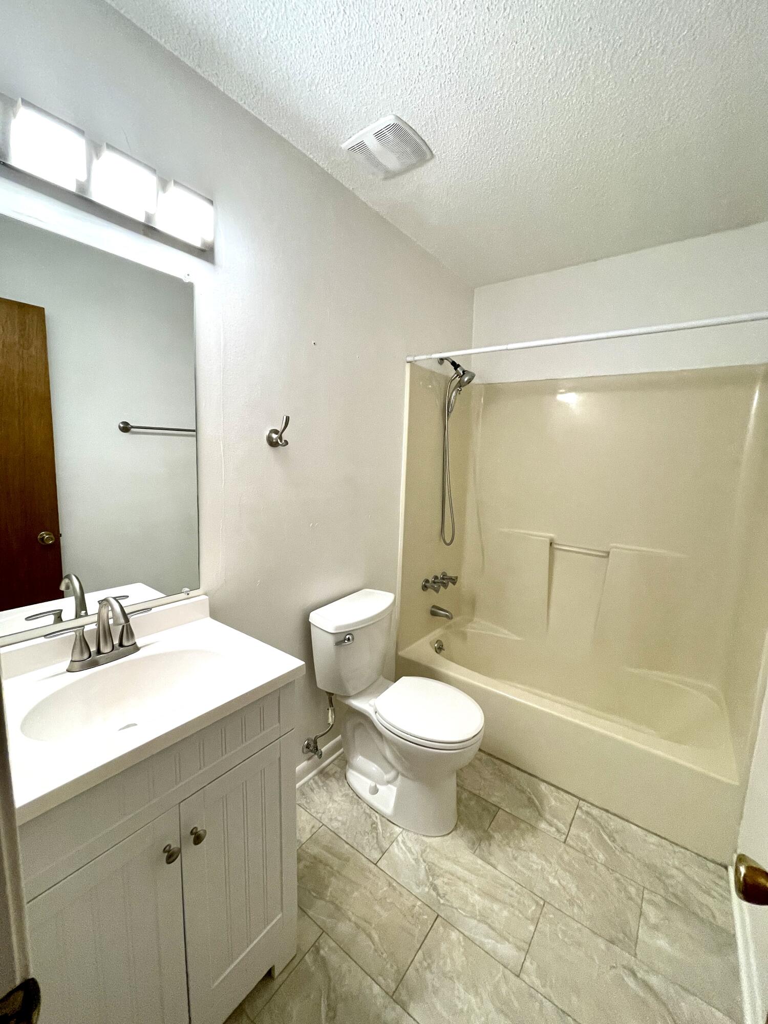 CHINAS COVE - Residential