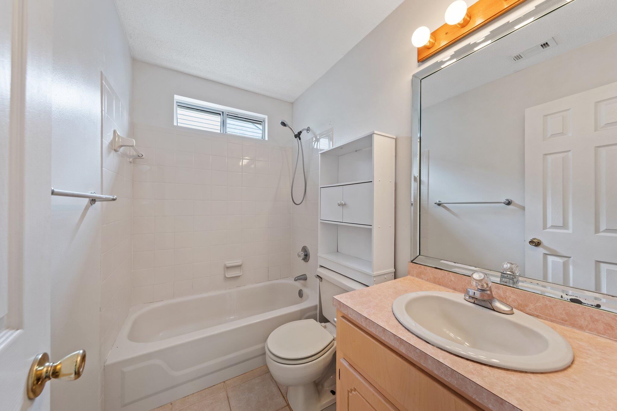 BLUE PINE VILLAGE PH 3 - Residential Lease